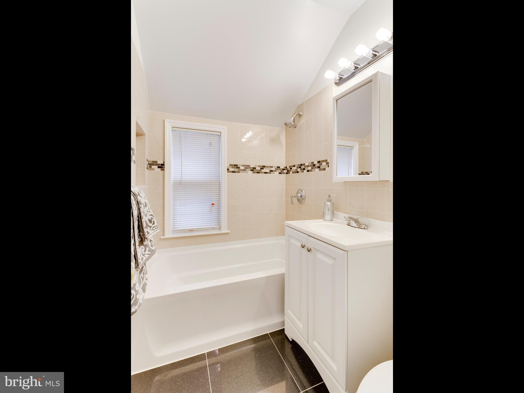 BELLE-FONTE-ARLENE - Residential