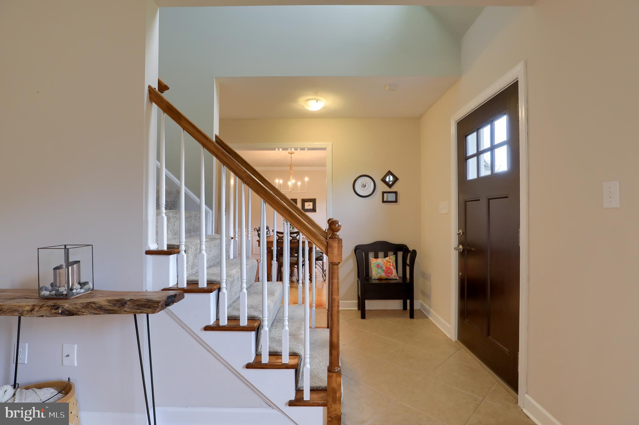 KINGS POINTE - Residential