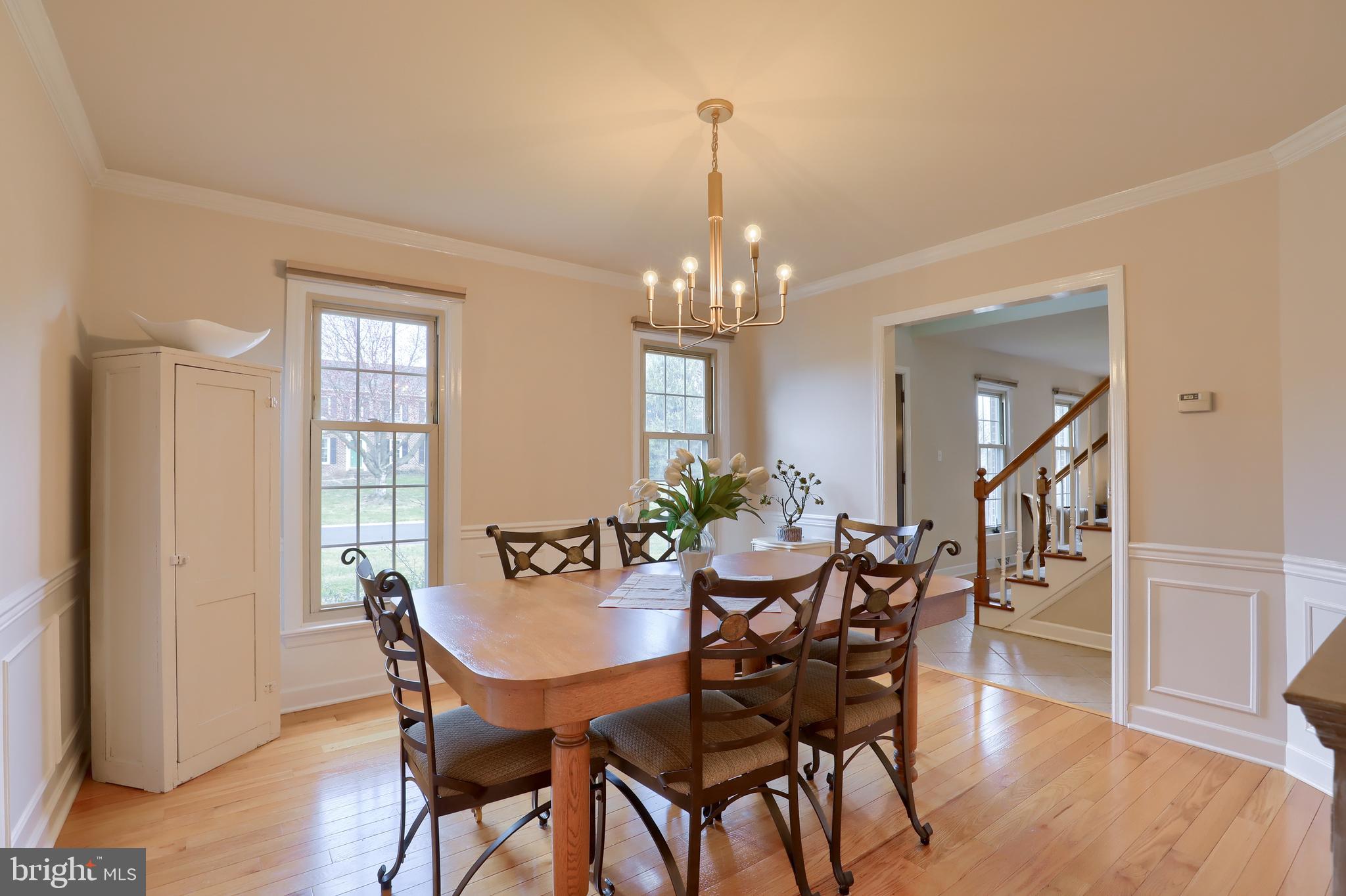 KINGS POINTE - Residential