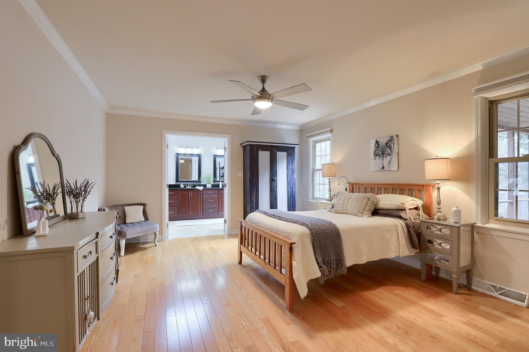 KINGS POINTE - Residential