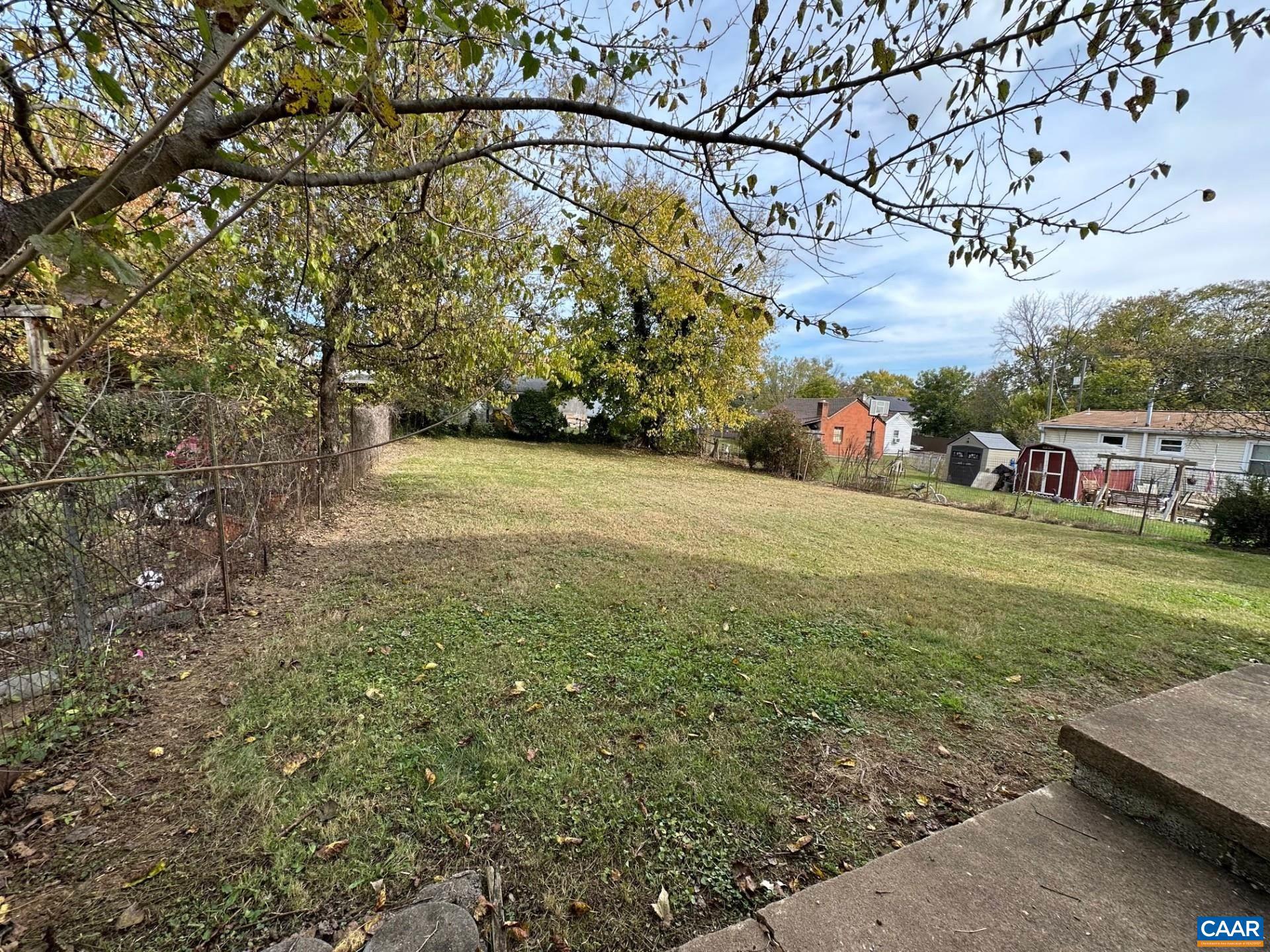 BELMONT - Residential