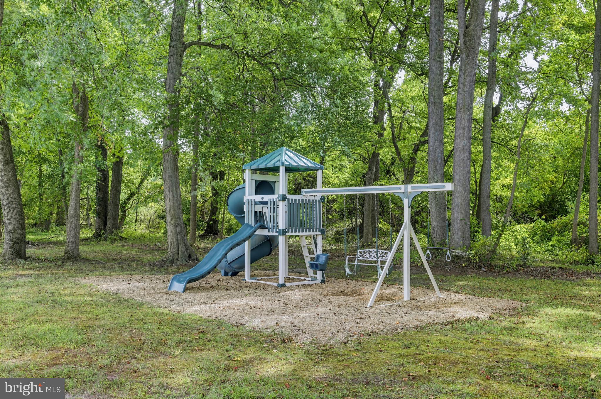 22 FRENCHMANS BRANCH DRIVE
