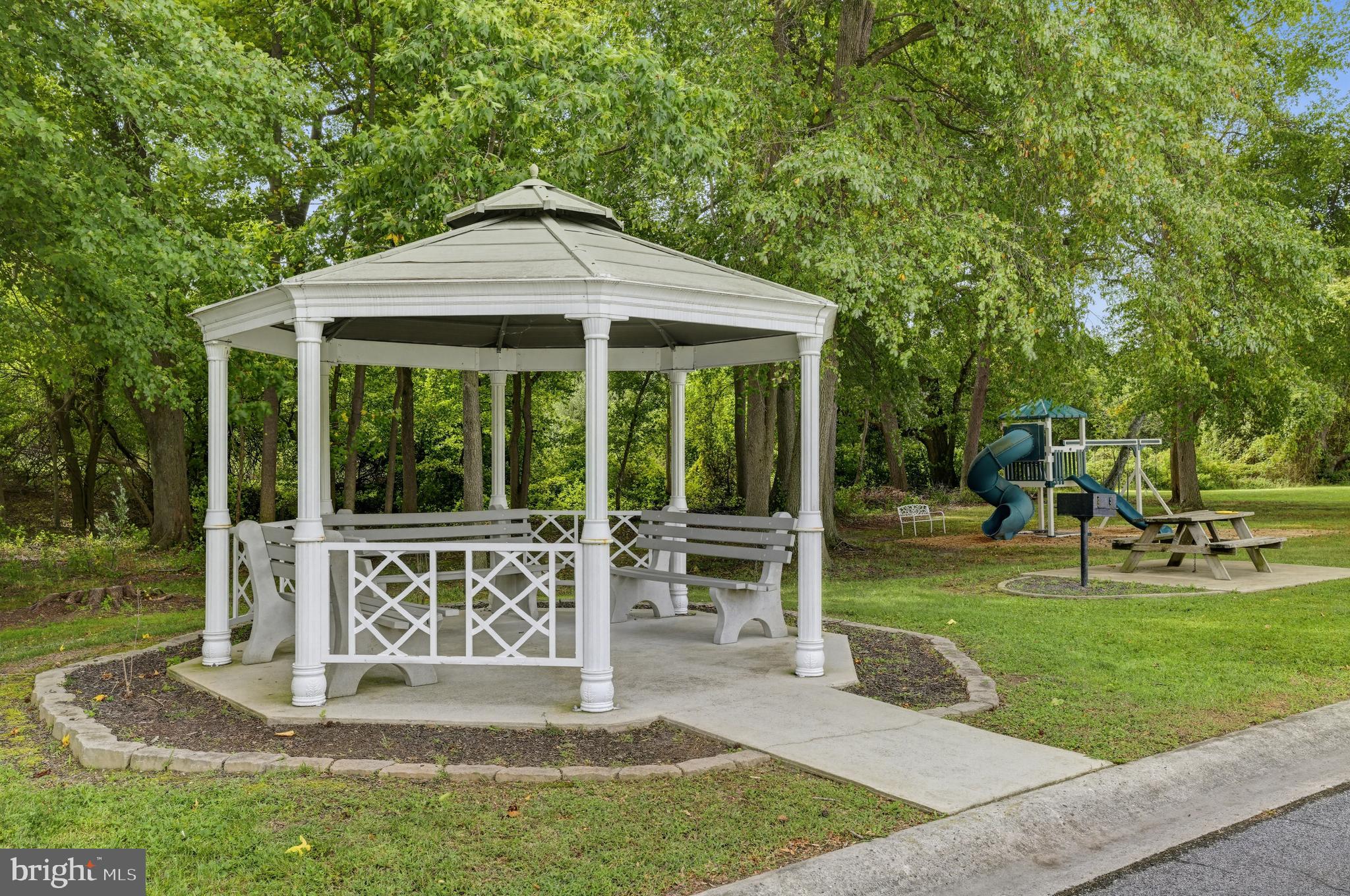22 FRENCHMANS BRANCH DRIVE