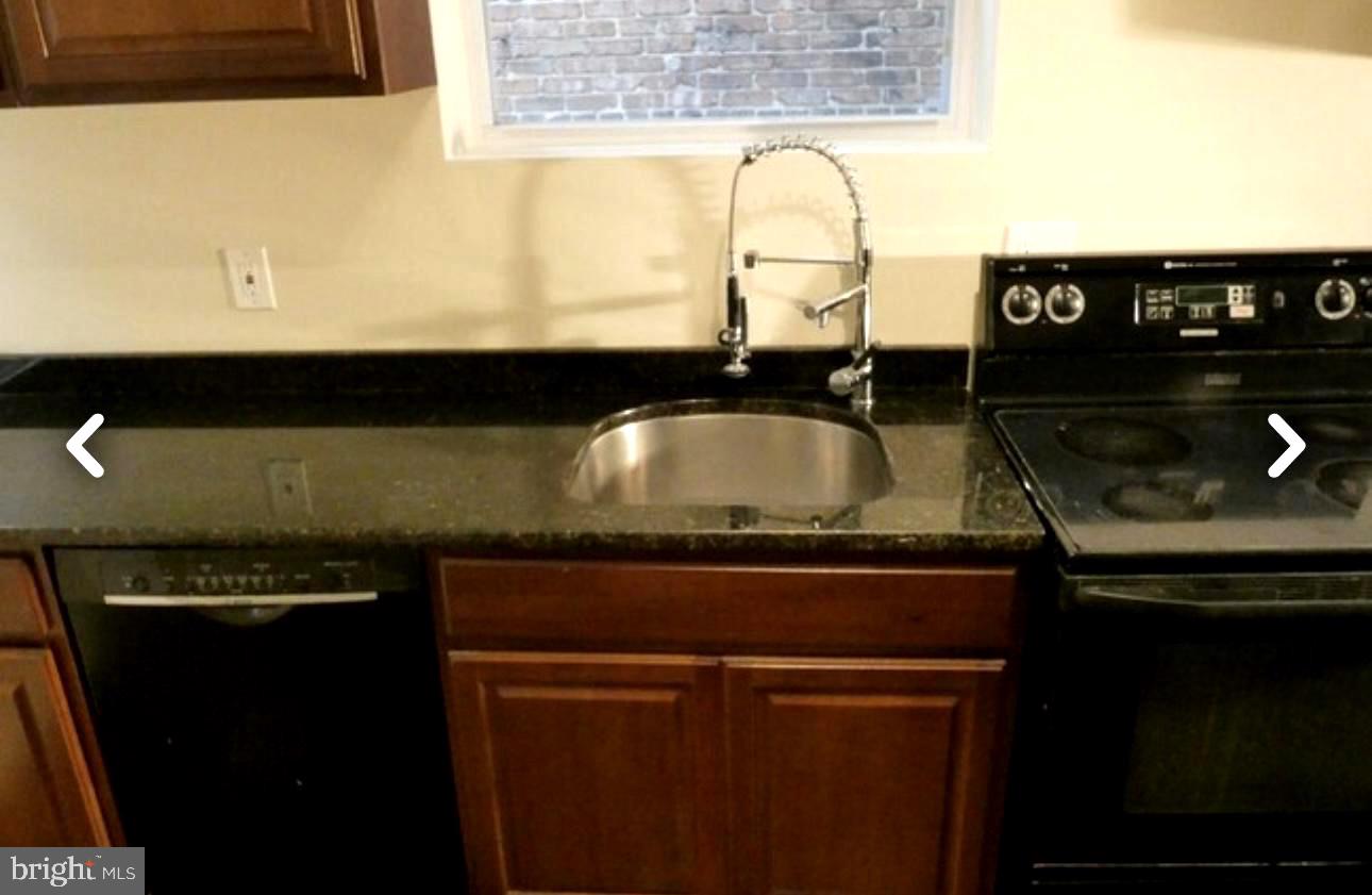 MILL HILL - Residential Lease