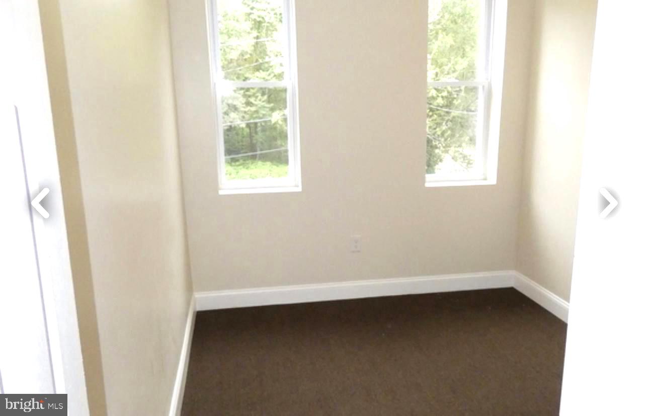 MILL HILL - Residential Lease
