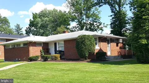 MLS: MDBC2125666