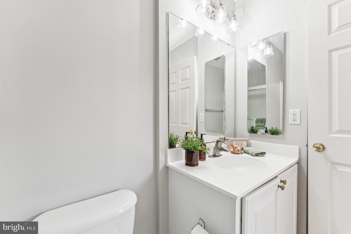 HUNTINGTON GROVE - Residential