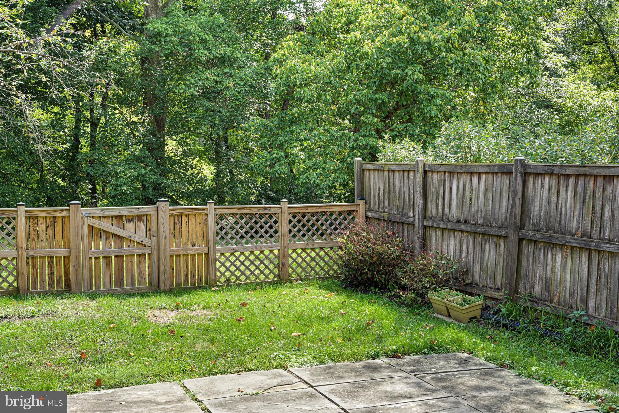 POTOMAC OUTSIDE - Residential Lease