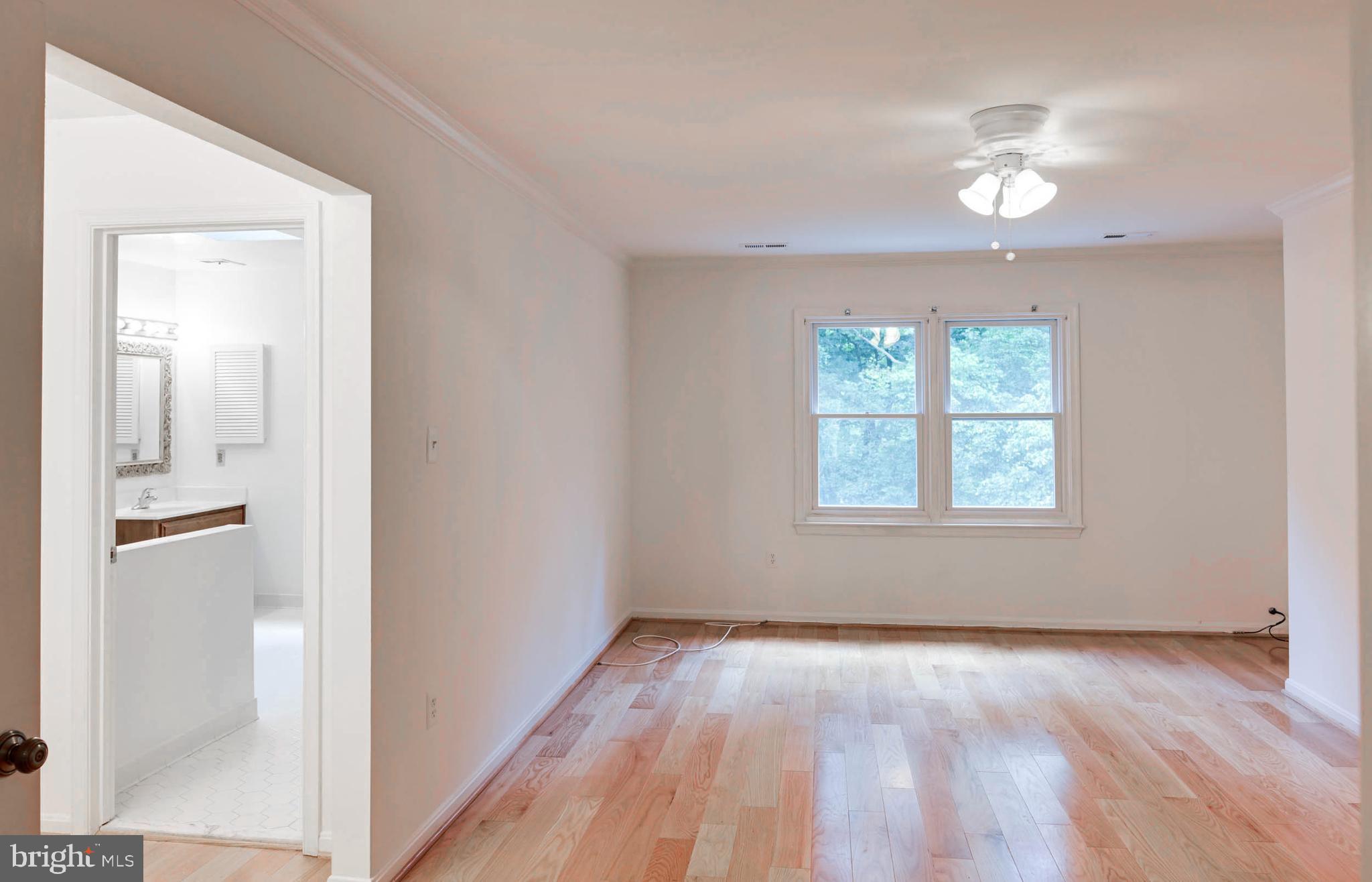 POTOMAC OUTSIDE - Residential Lease