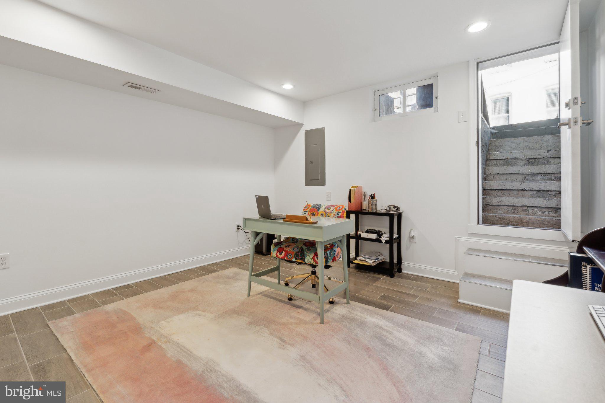 BREWERS HILL - Residential