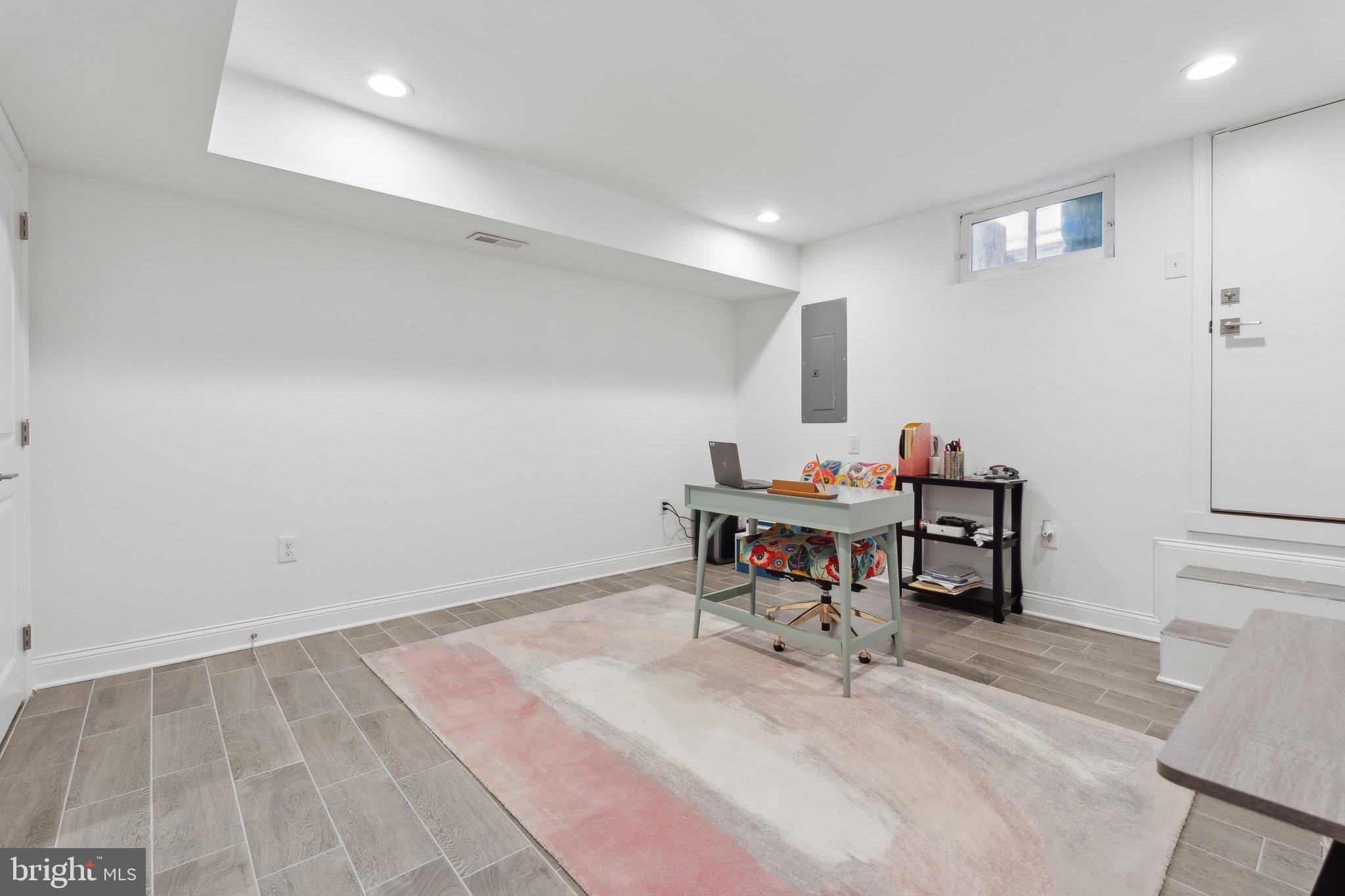 BREWERS HILL - Residential