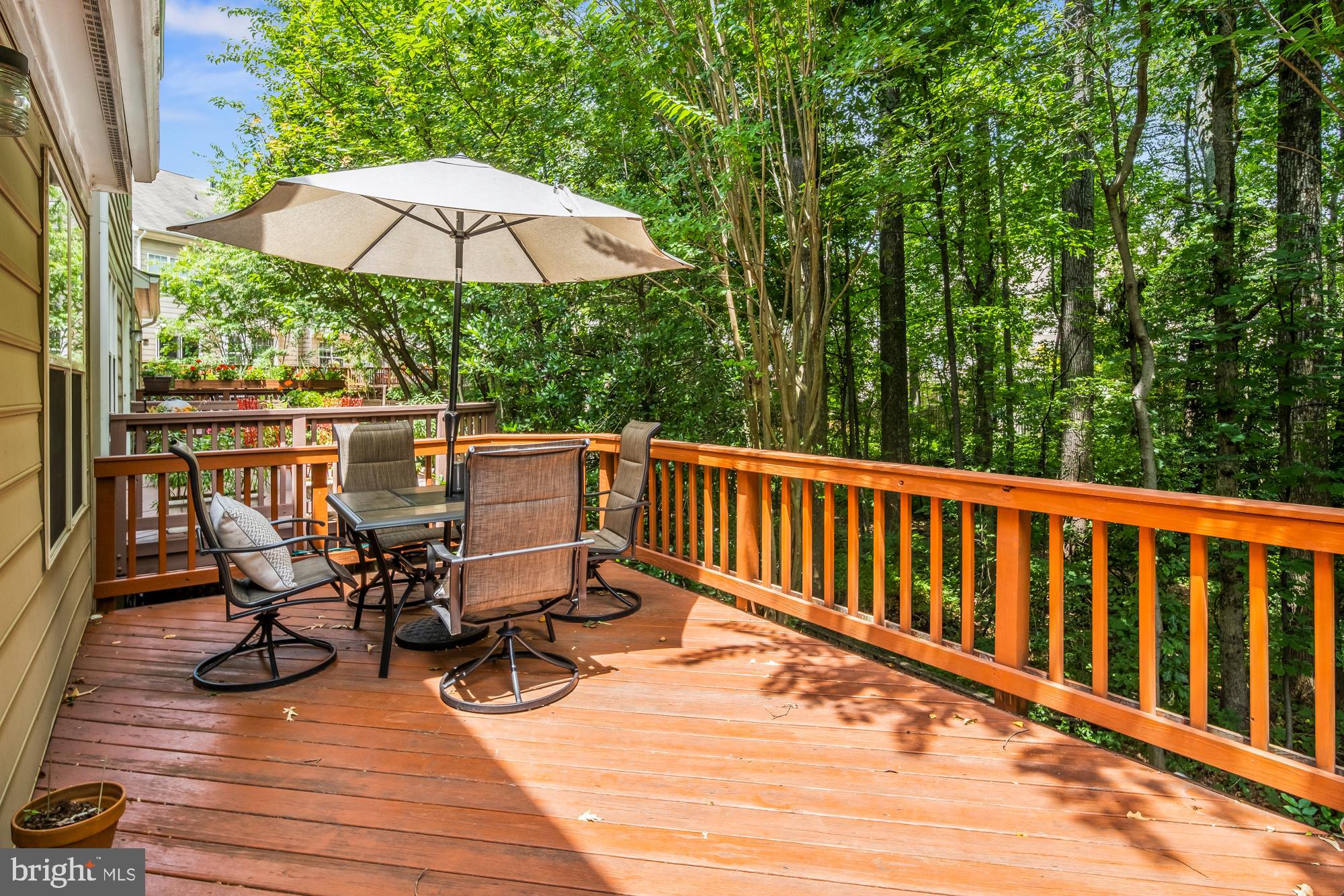 WINDSOR MEWS - Residential Lease