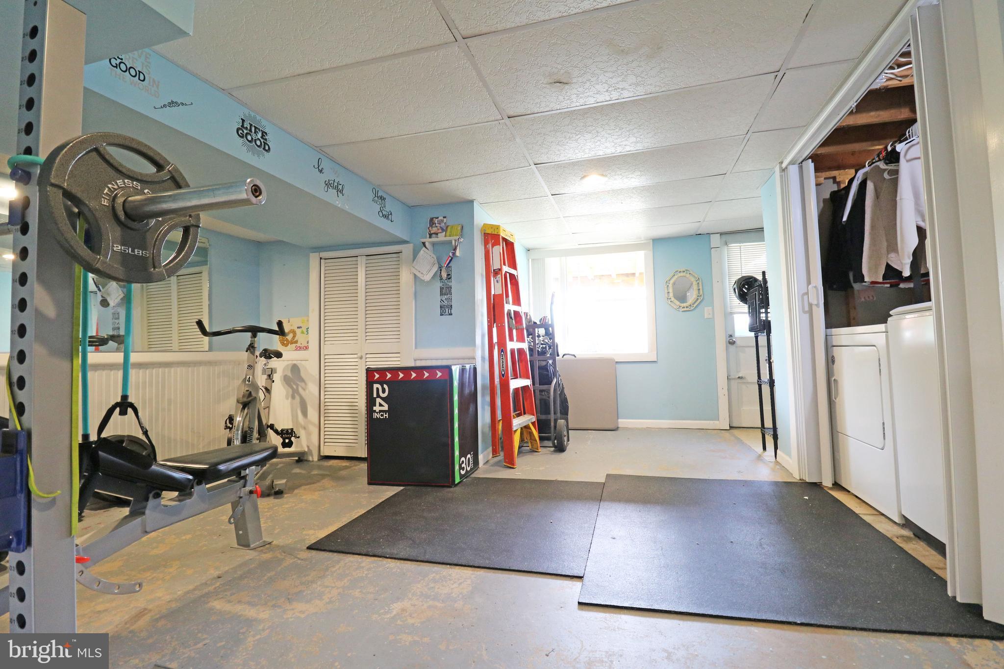 RIDLEY PARK - Residential