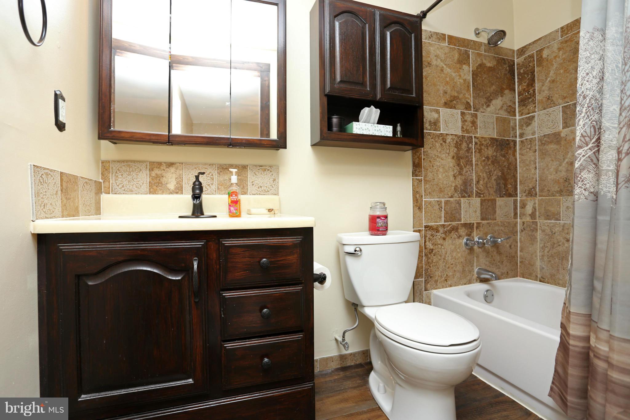 VILLAGE OF OLDE MILL - Residential