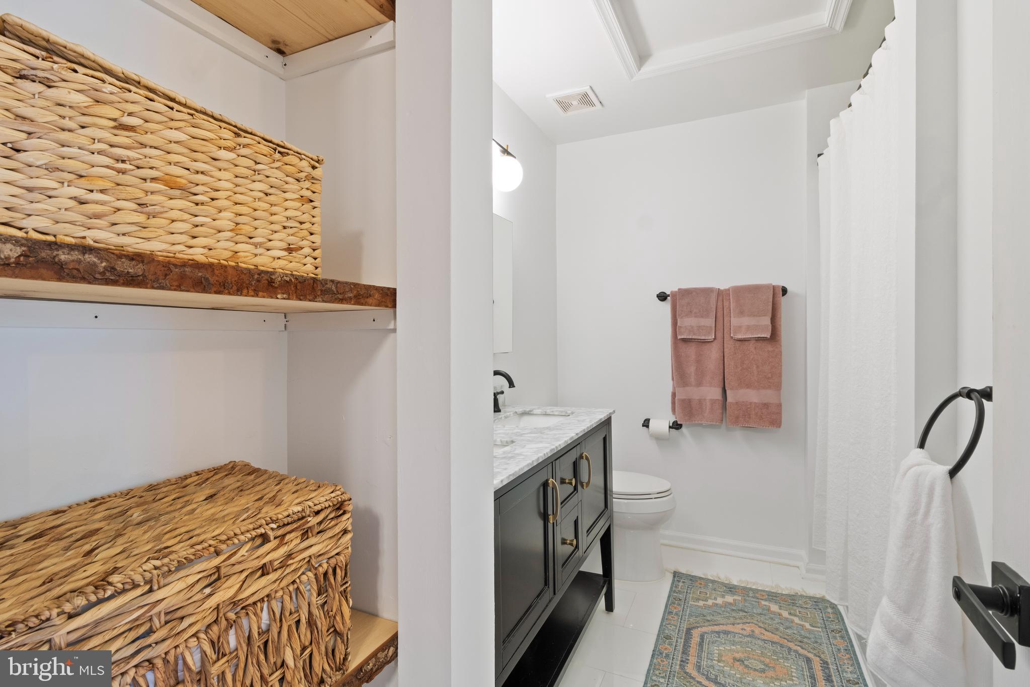 PINEY ORCHARD - Residential