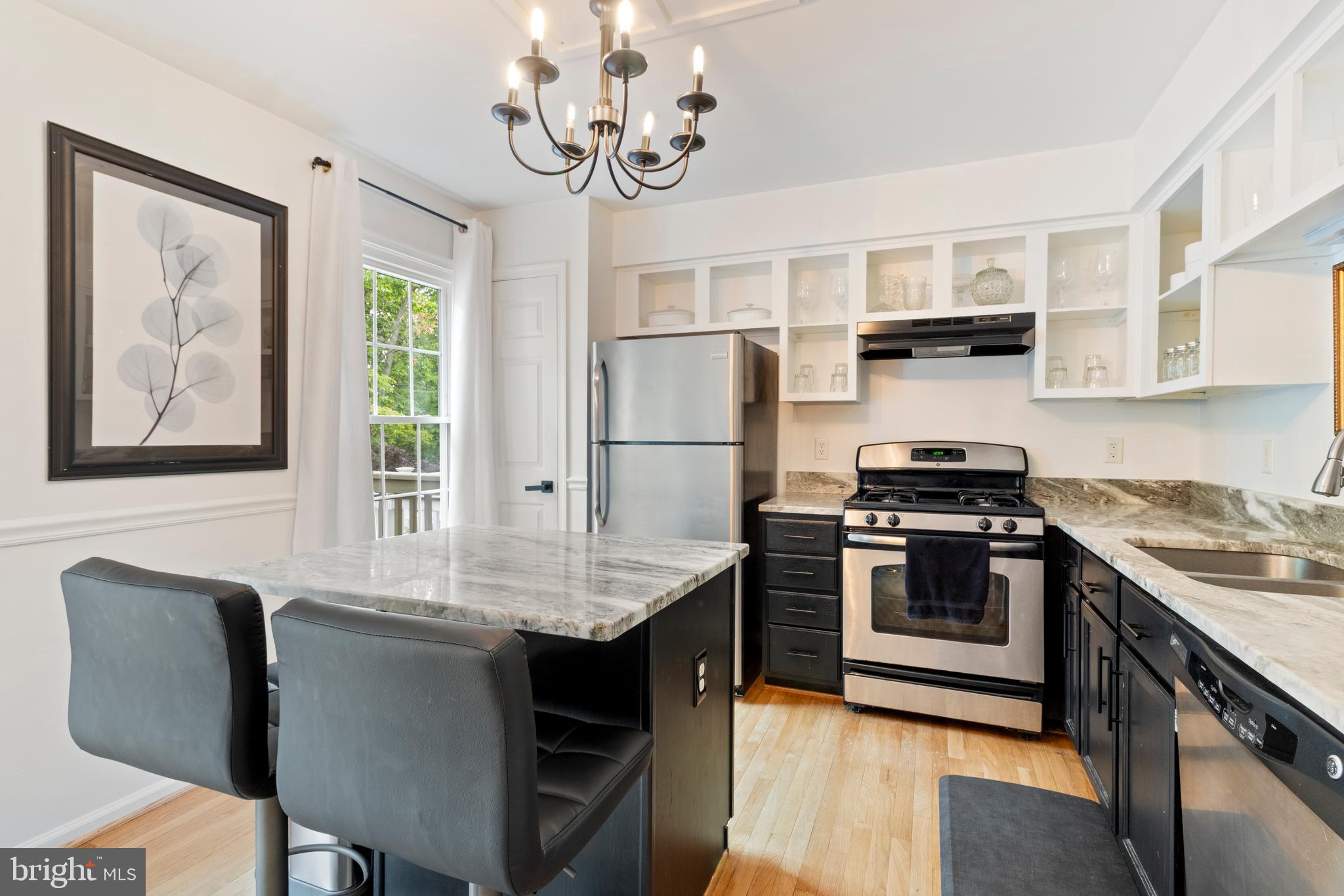 PINEY ORCHARD - Residential