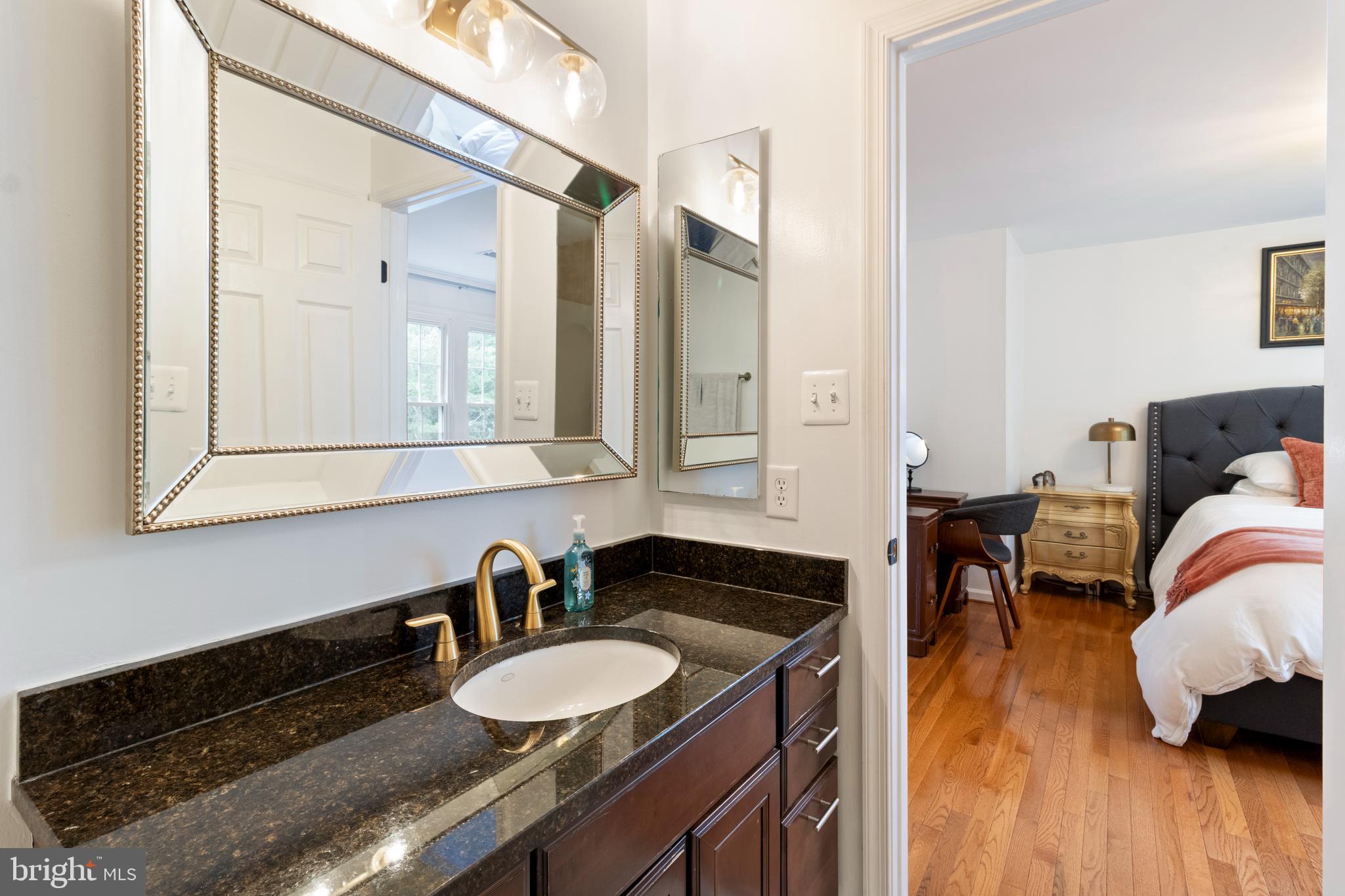 PINEY ORCHARD - Residential