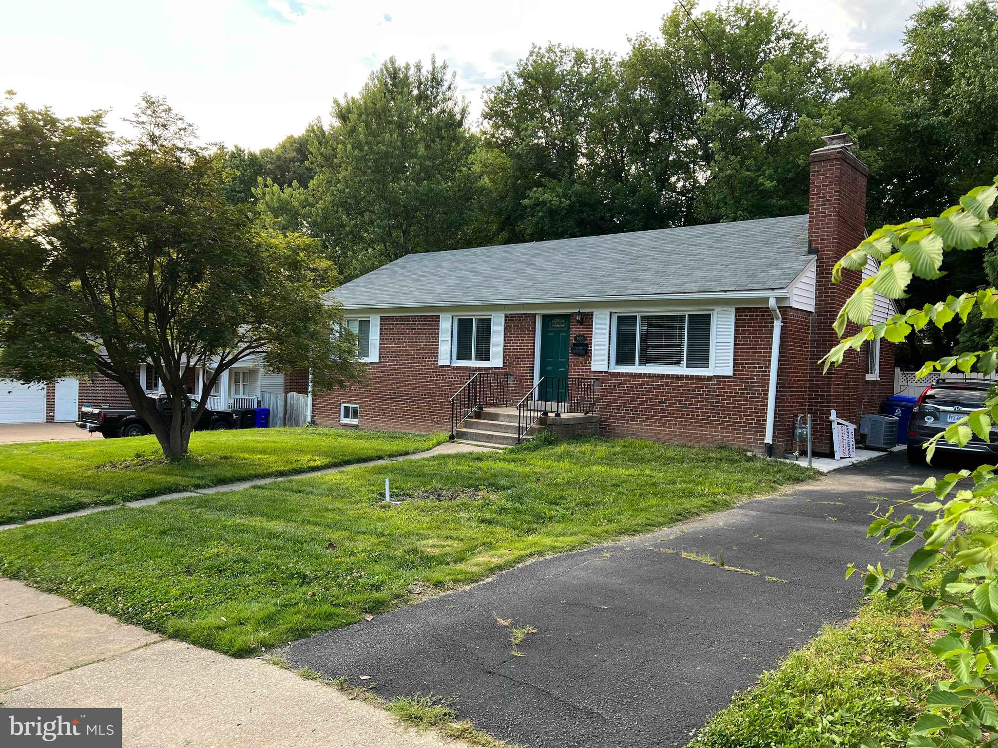 Very well-maintained 1950s rambler with thoughtful updates and preserved charm. Period tile and fixtures in excellent condition add even more character to this home. Hardwood floors run throughout the main level, which includes 3 bedrooms, 2 bathrooms, a living room (with wood fireplace), dining room, and kitchen.
Downstairs, the fully finished basement features a full bathroom and two additional rooms—perfect for home offices, guests, or whatever you need. Walk out to the large, shaded backyard.
Located in Arlington, this home is incredibly convenient to everything you want—schools, parks, dining, shopping, and DC are all close by. Enjoy the culture and cuisine of Eden Center just minutes away, or head to Ballston for city vibes. With DC only a 15-minute drive and both East Falls Church and Virginia Sq Metro stations nearby, commuters will love this location.