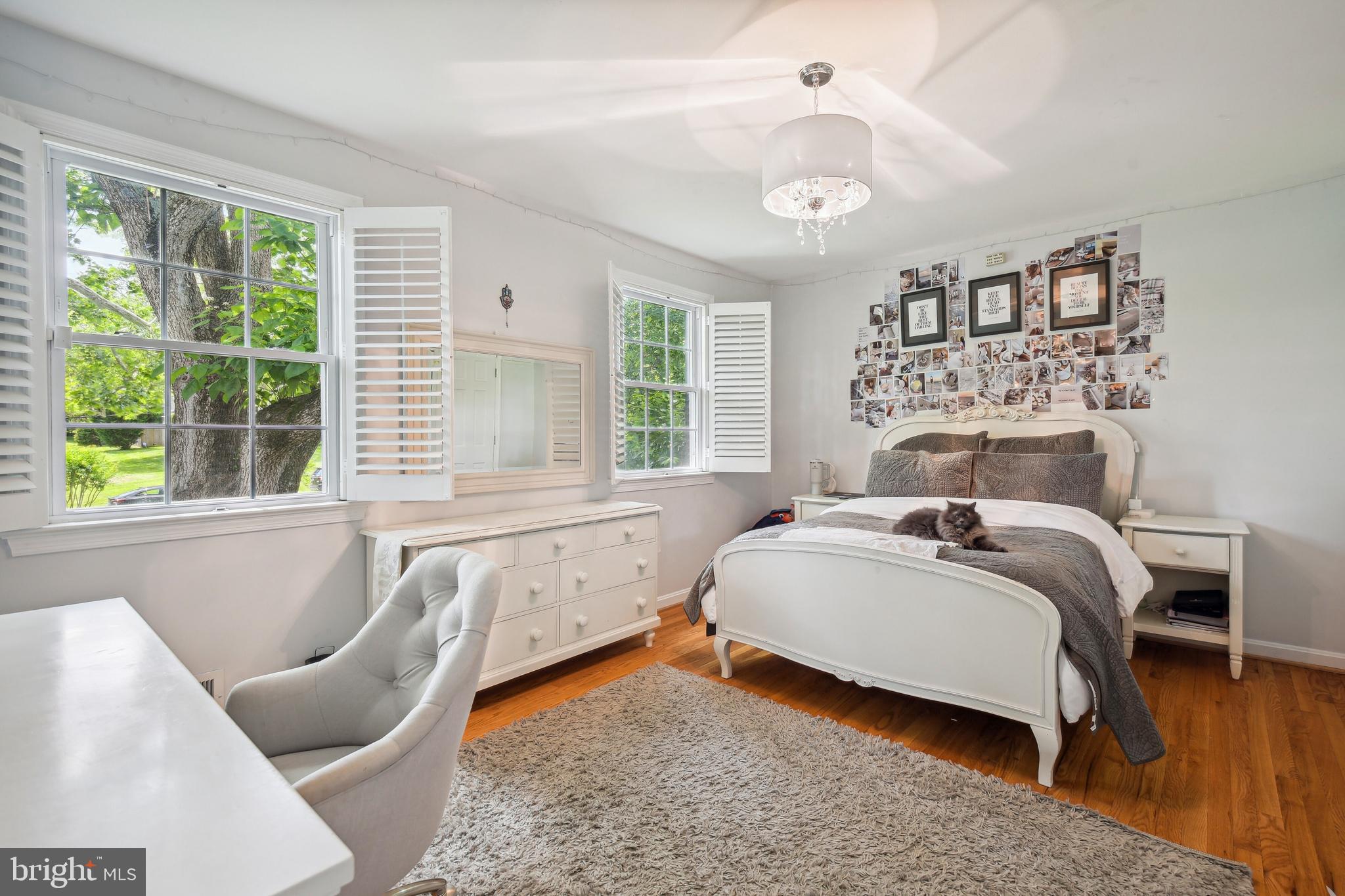 MCAULEY PARK - Residential