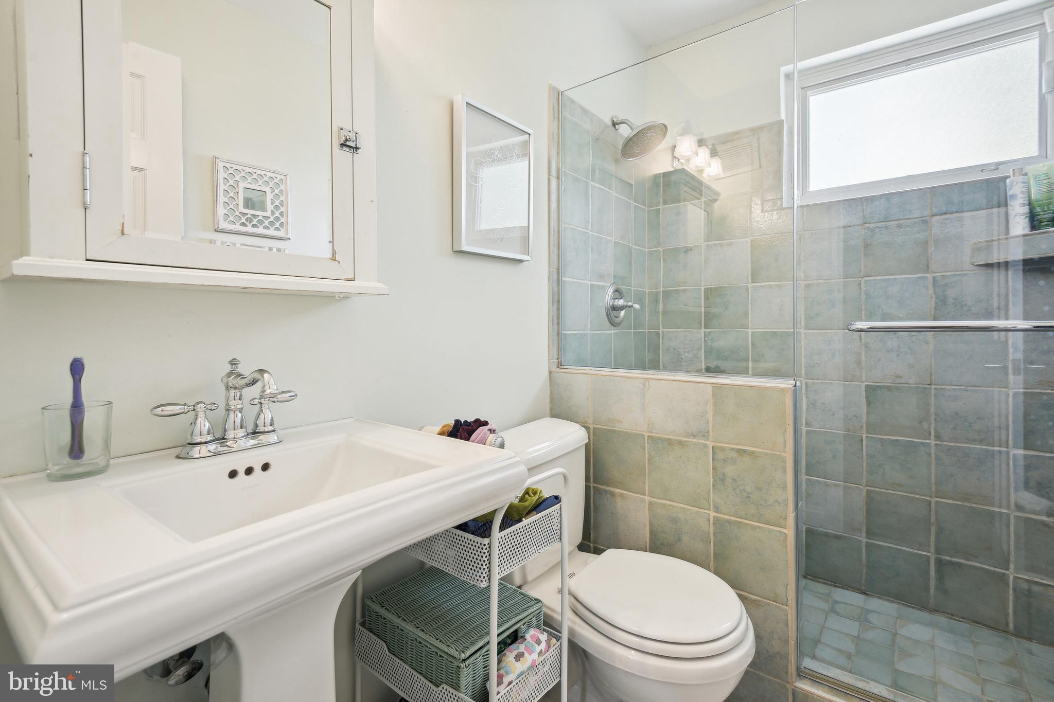 MCAULEY PARK - Residential