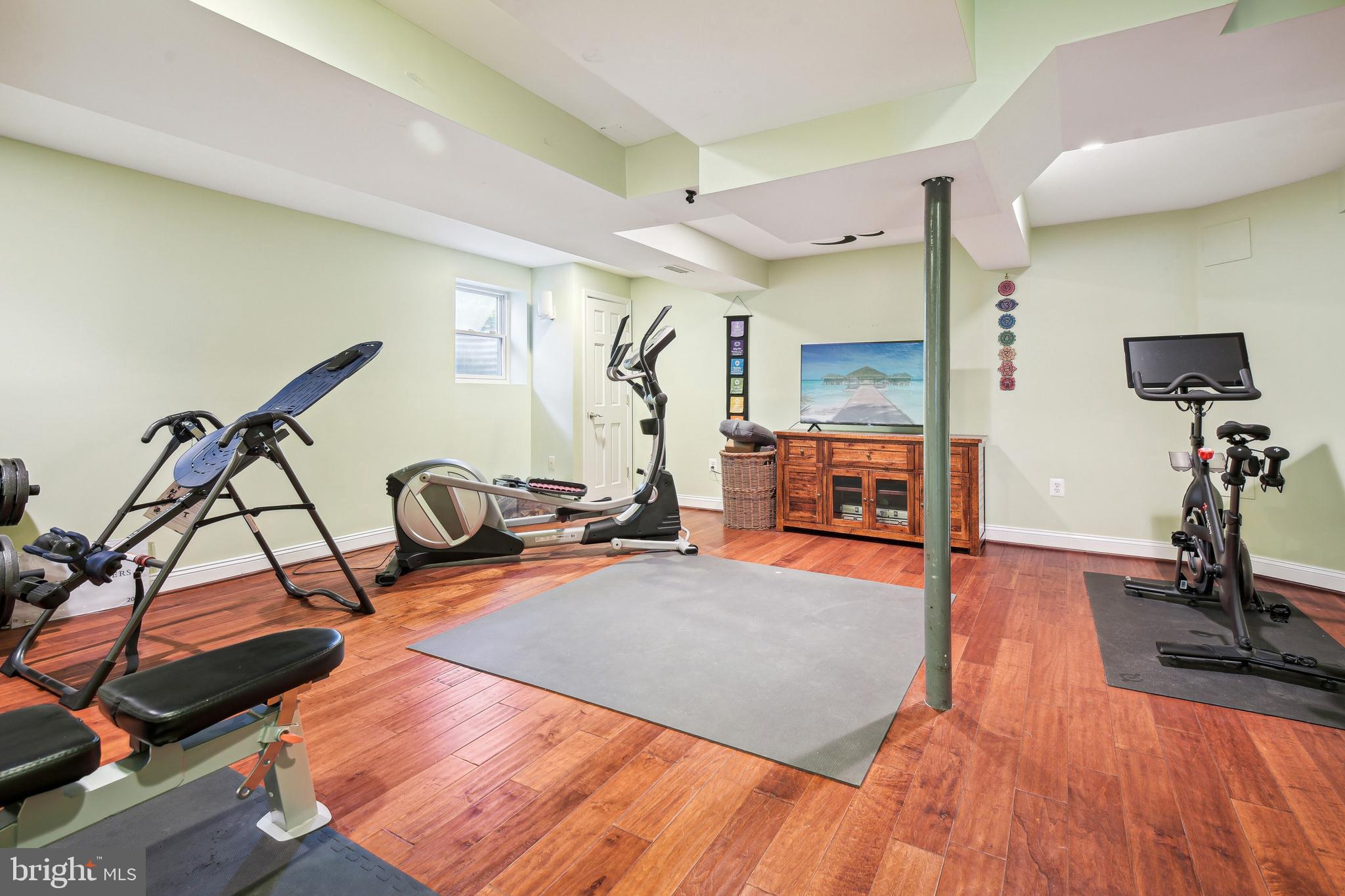 MCAULEY PARK - Residential