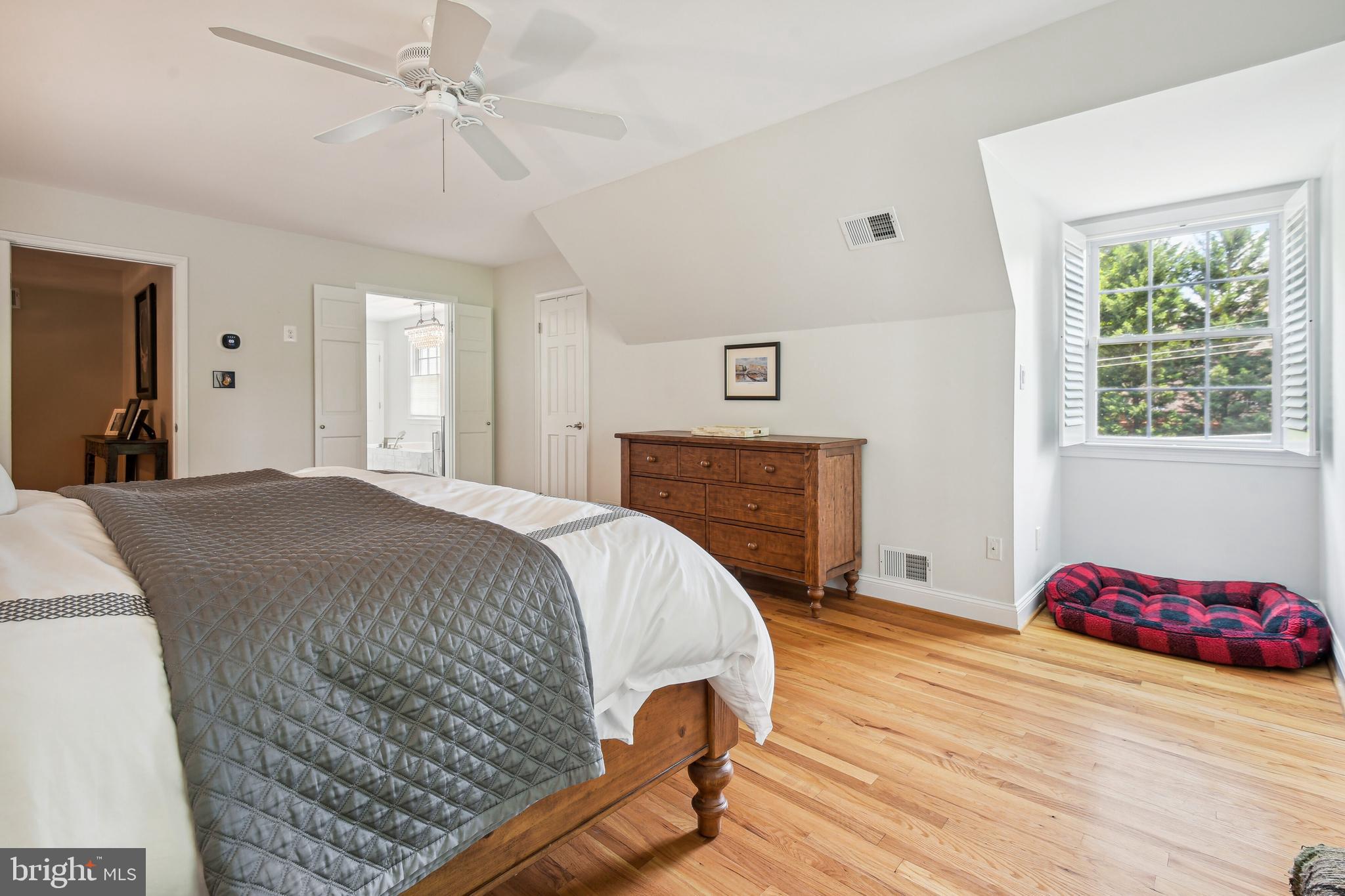 MCAULEY PARK - Residential