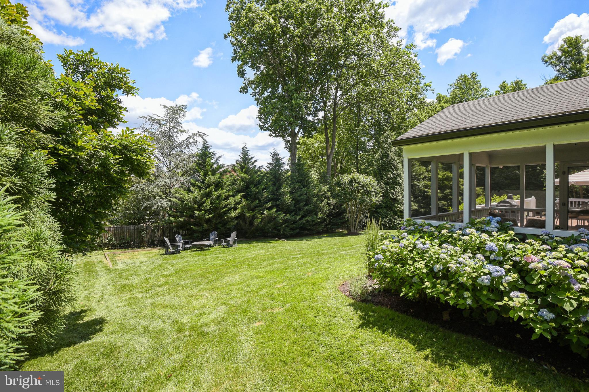 MCAULEY PARK - Residential