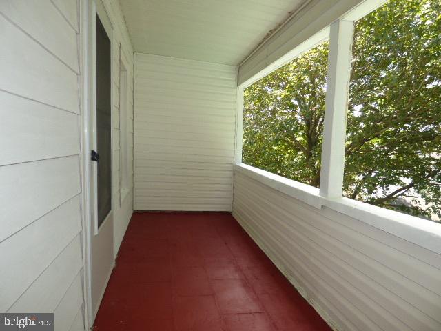 RED LION - Residential