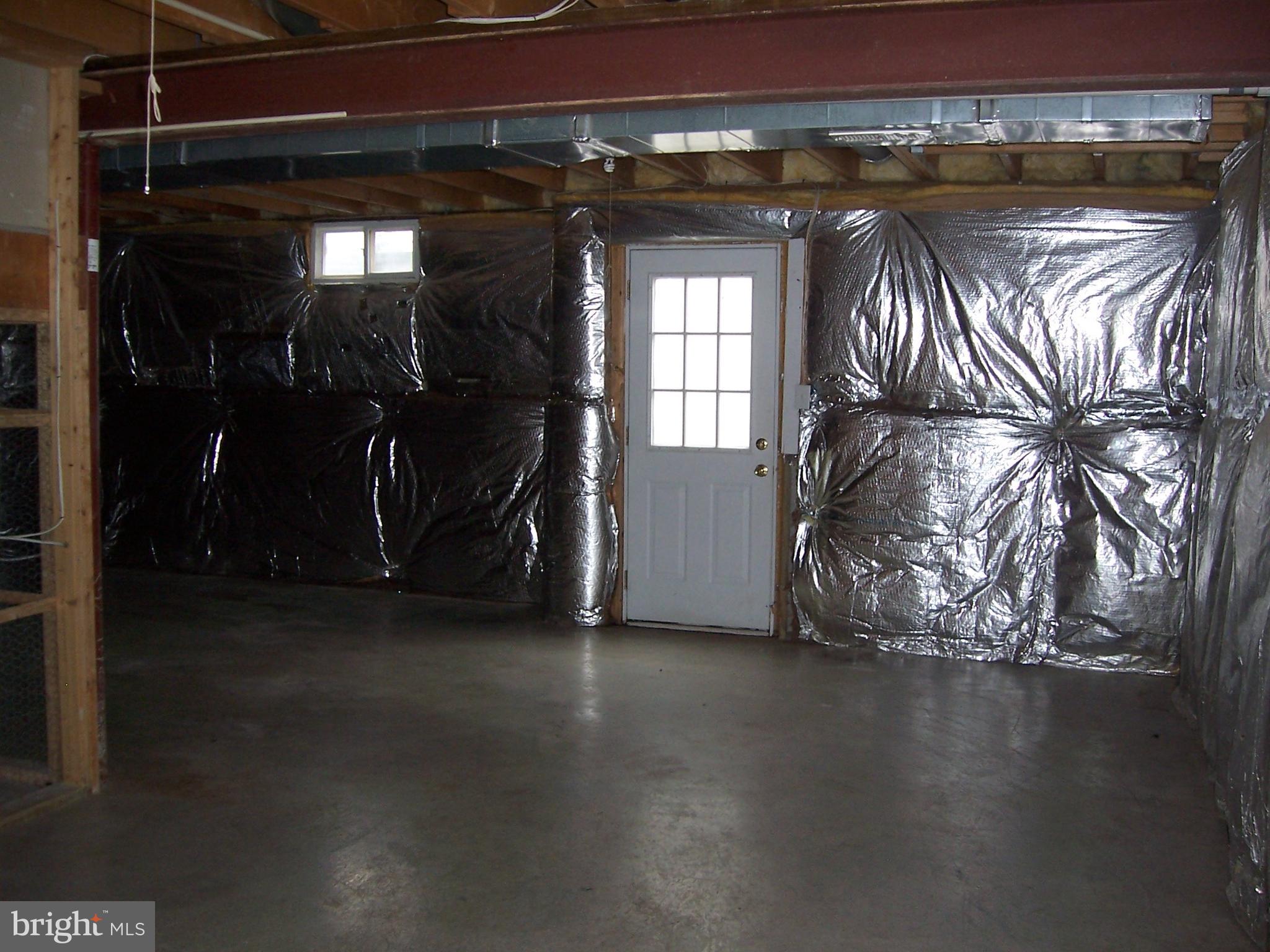 BENTWOOD ESTATES - Residential Lease