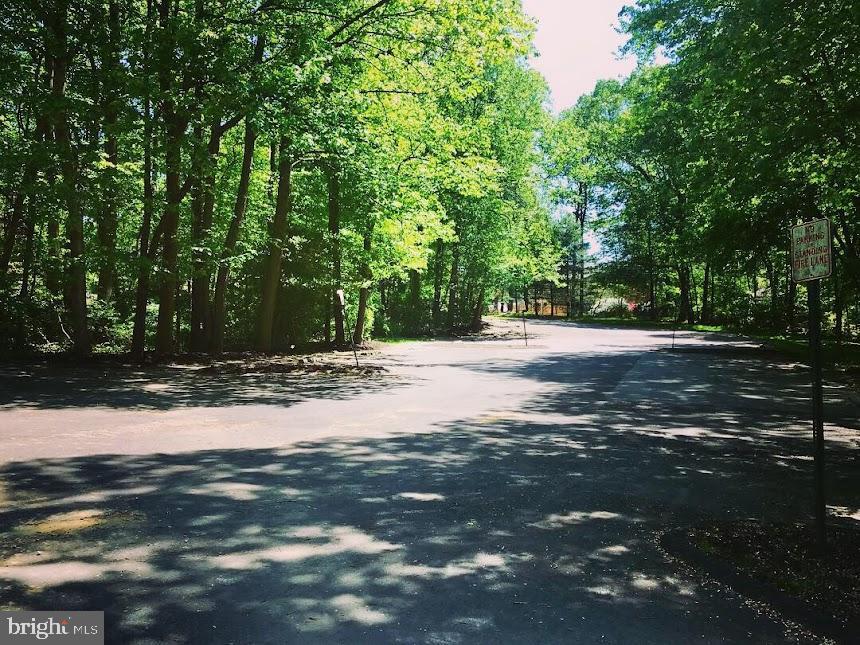 FOX MILL WOODS - Residential