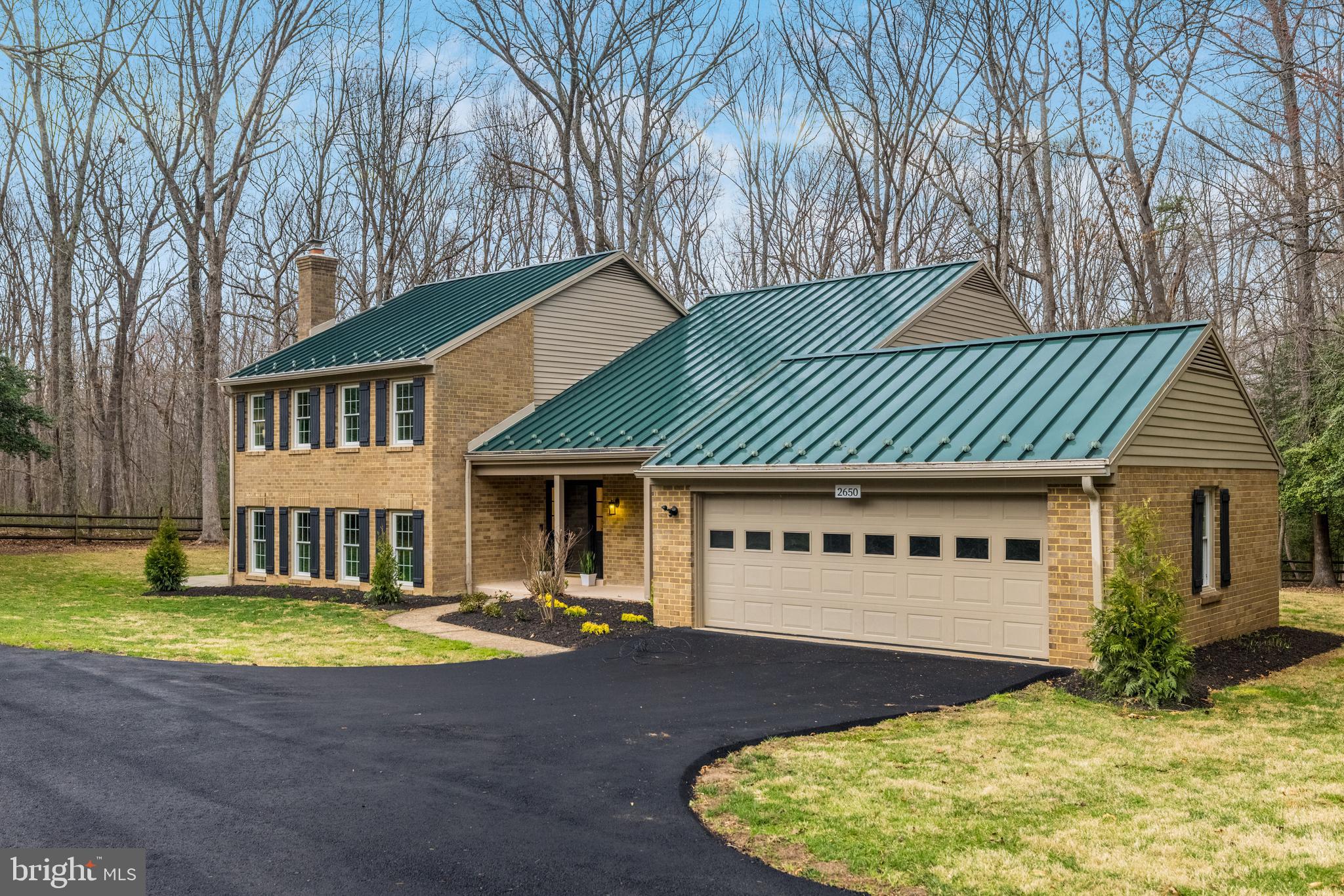 FOX MILL WOODS - Residential