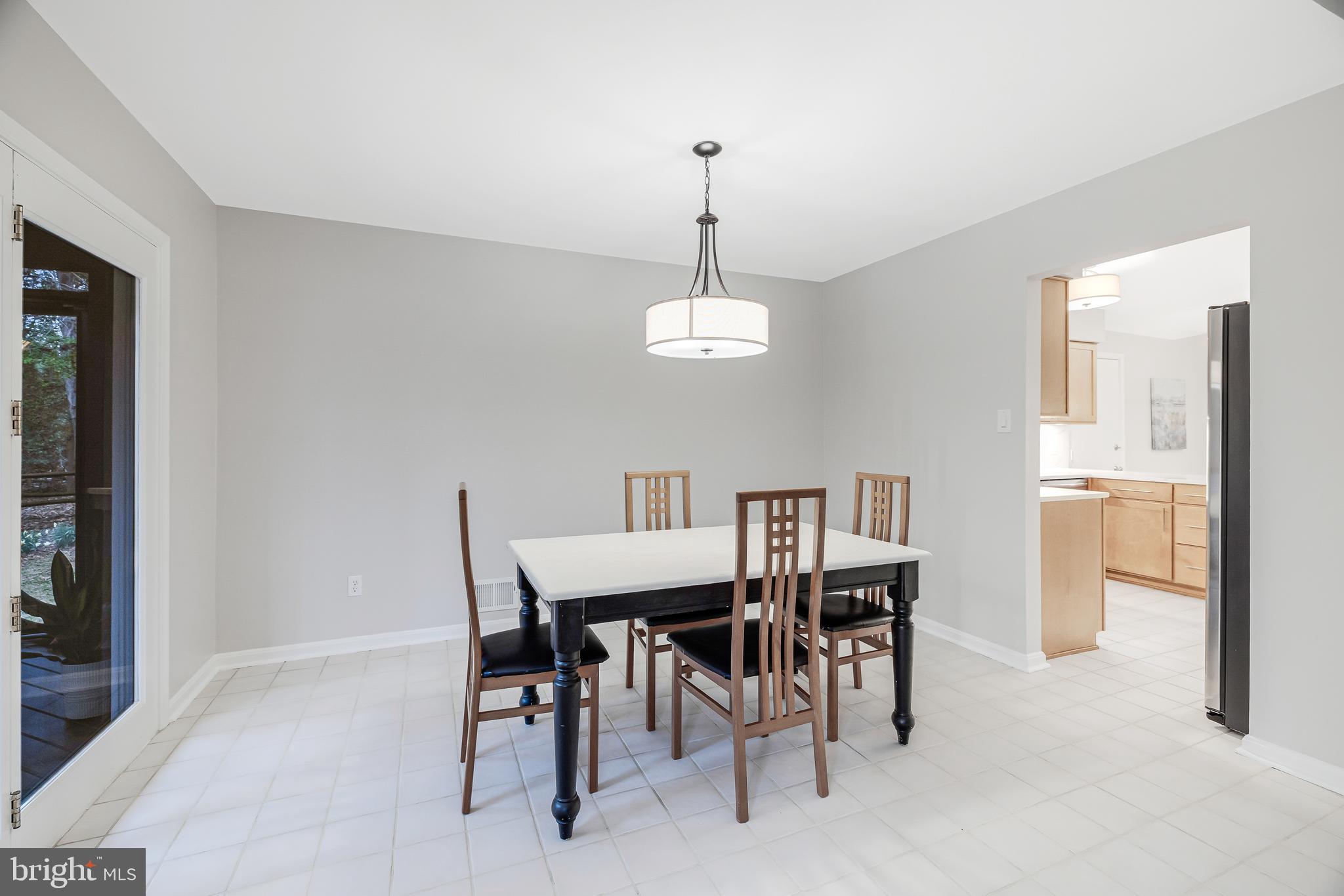 FOX MILL WOODS - Residential