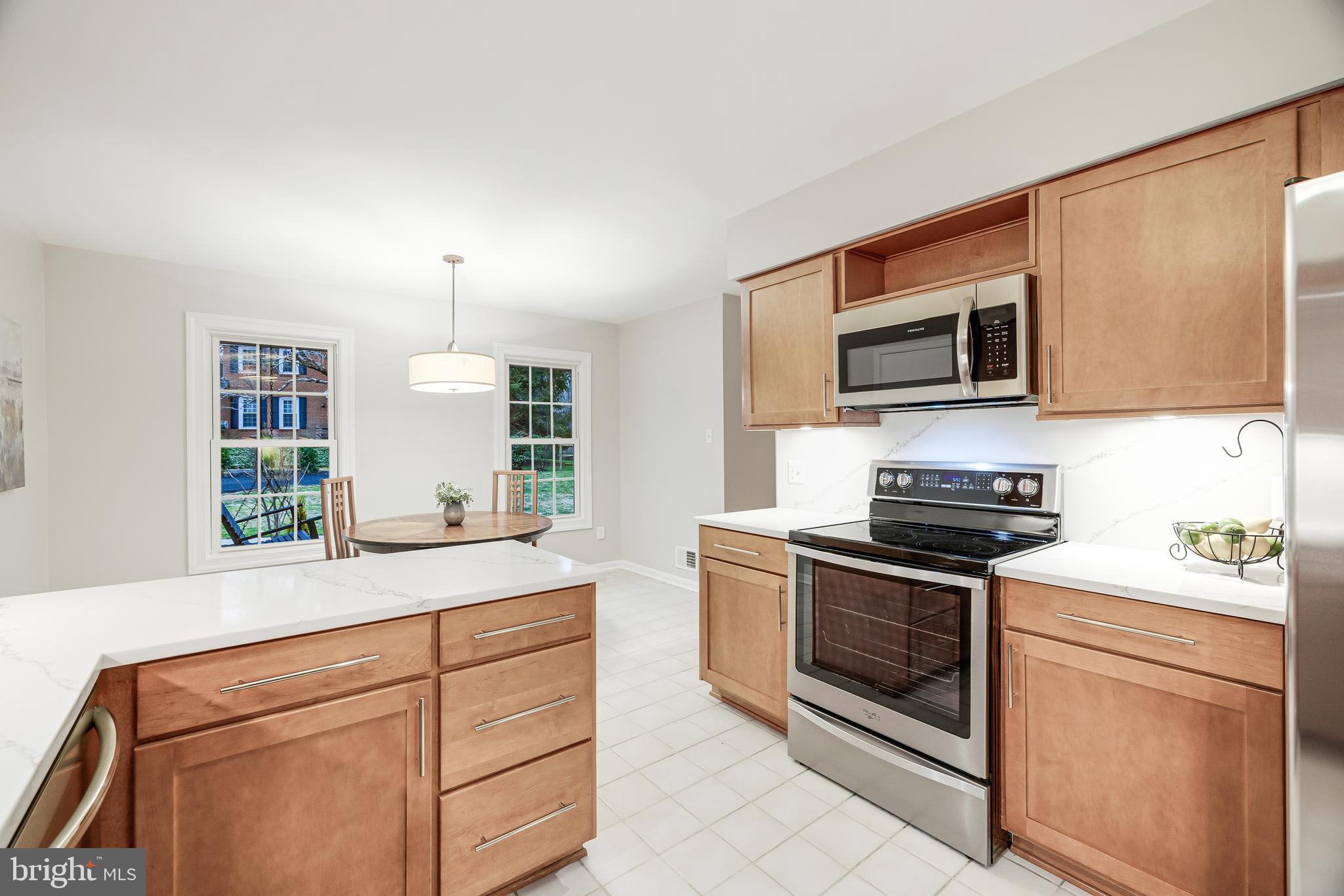 FOX MILL WOODS - Residential