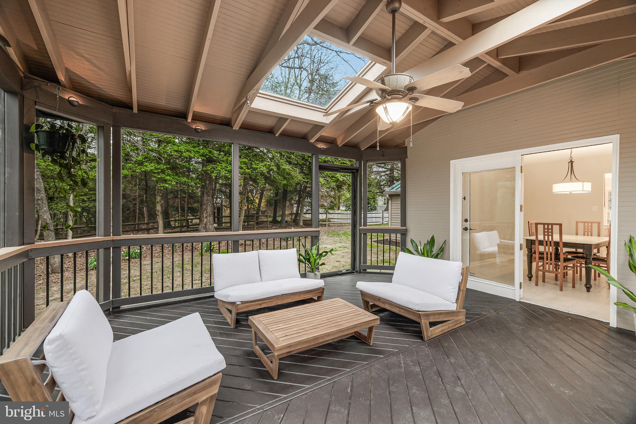 FOX MILL WOODS - Residential