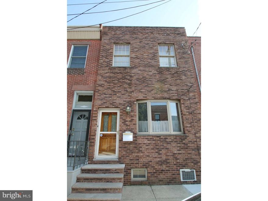 this is a large three bedroom home in passyunk square newer front with replacement windows gas hot water heat with central air finished basement with powder room 1st floor large living room and dining room combo eat-in-kitchen wood cabinets granite tops d/w g/d range sep laundry room in rear of kitchen washer and dryer with powder room second floor three bedrooms with expanded bath and walk in closet was four bedrooms converted to three home is in great condition priced to sell come and take a look easy to show!!!!