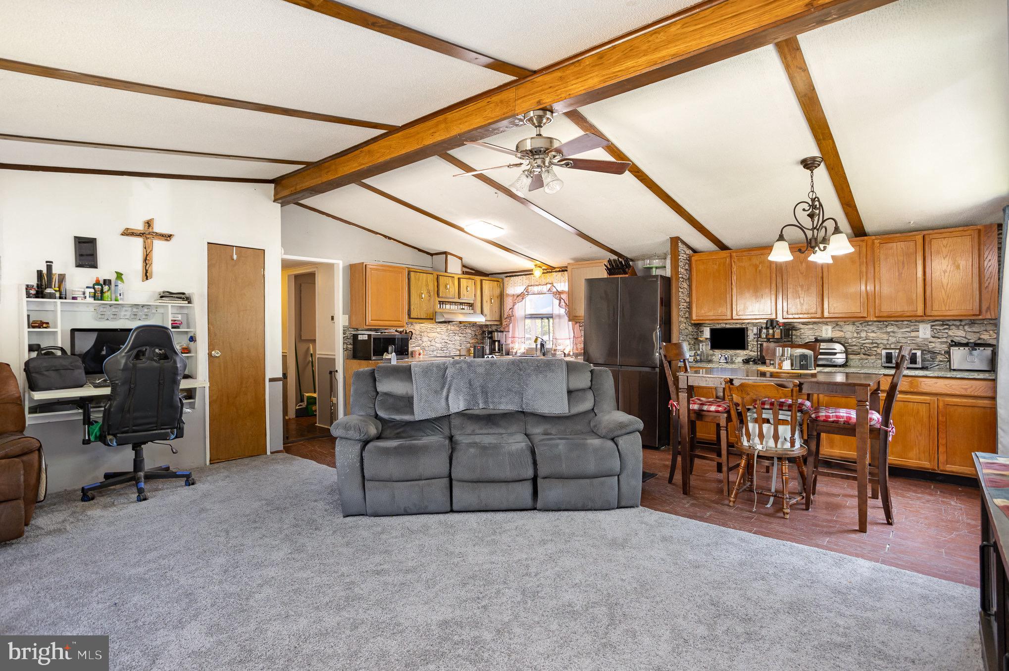 1023 BUSH ROAD