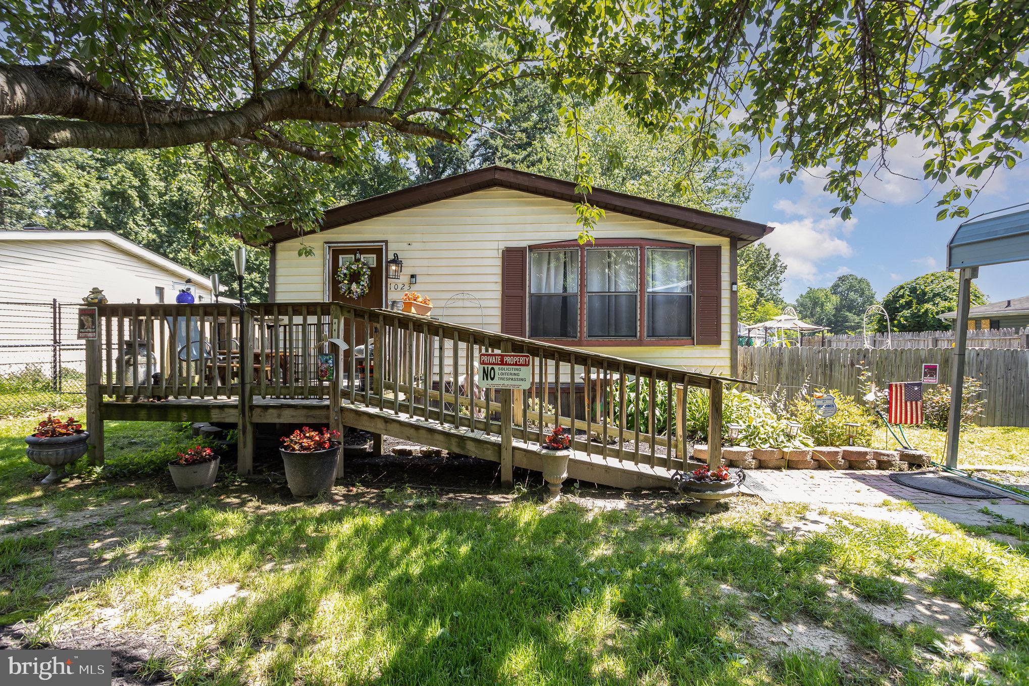 1023 BUSH ROAD