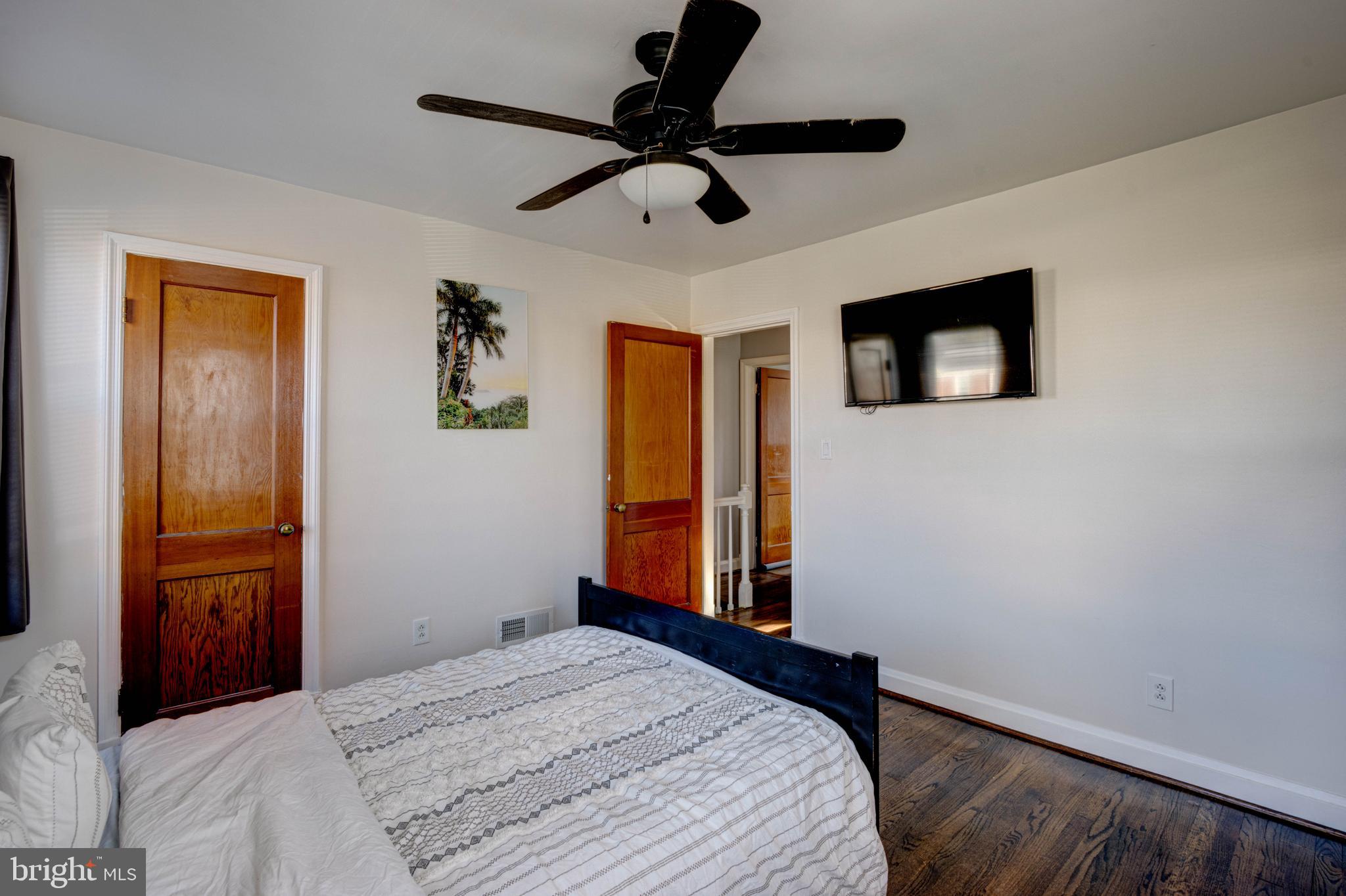 EASTFIELD - Residential