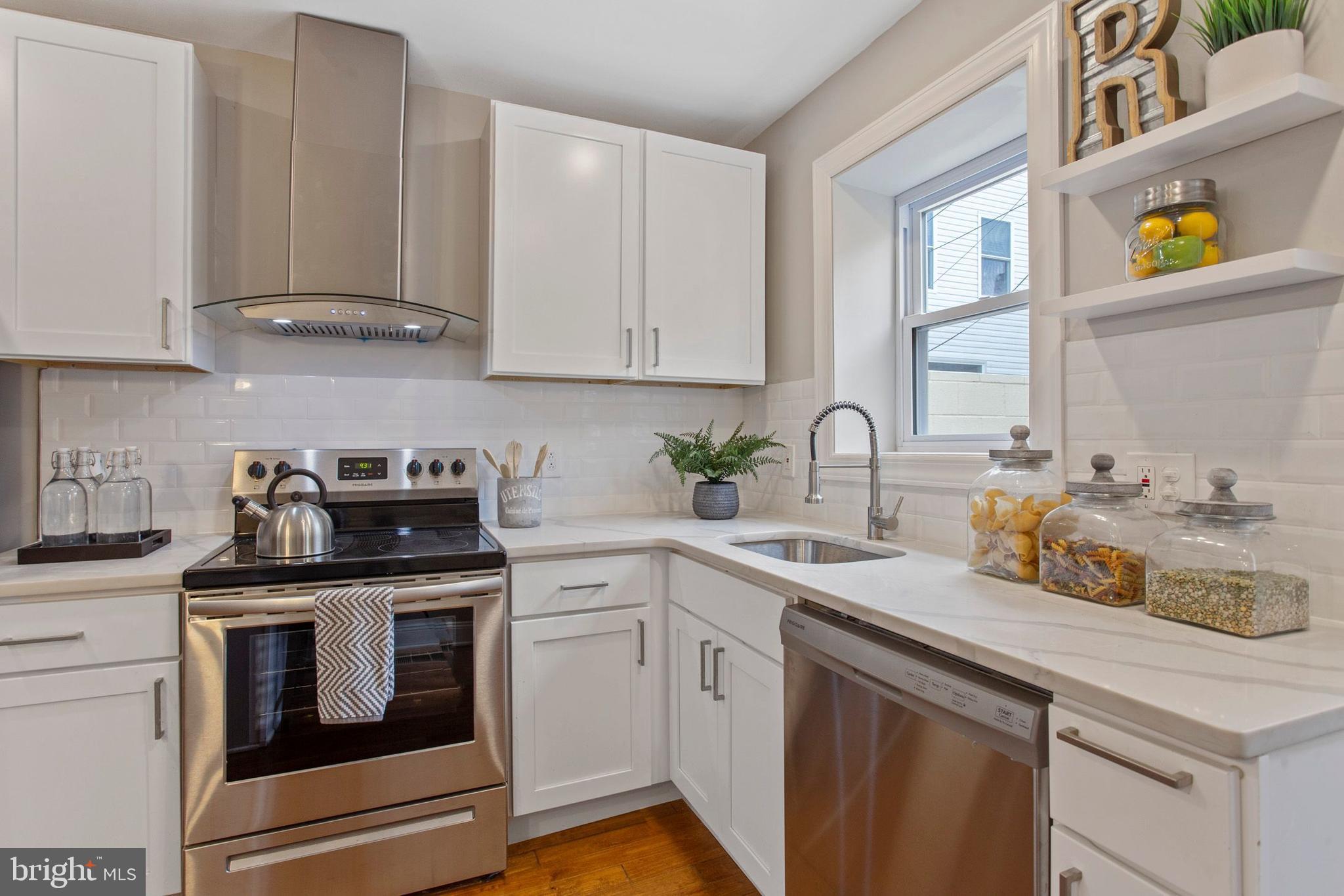 PASSYUNK SQUARE - Residential