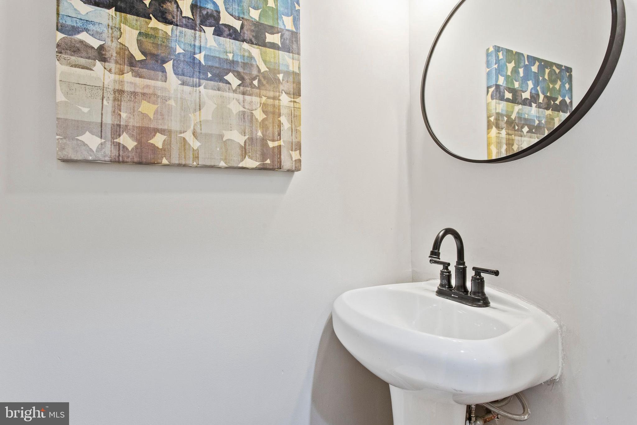 PASSYUNK SQUARE - Residential