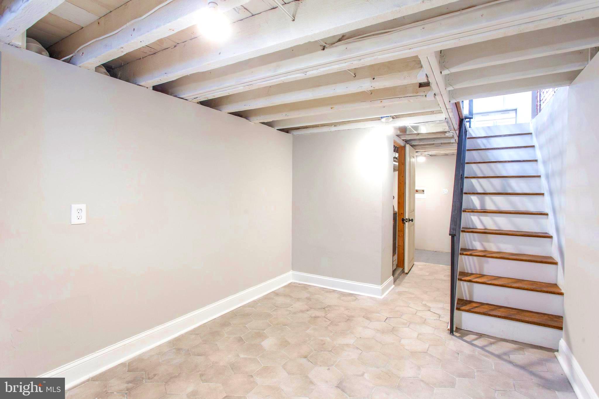 PASSYUNK SQUARE - Residential