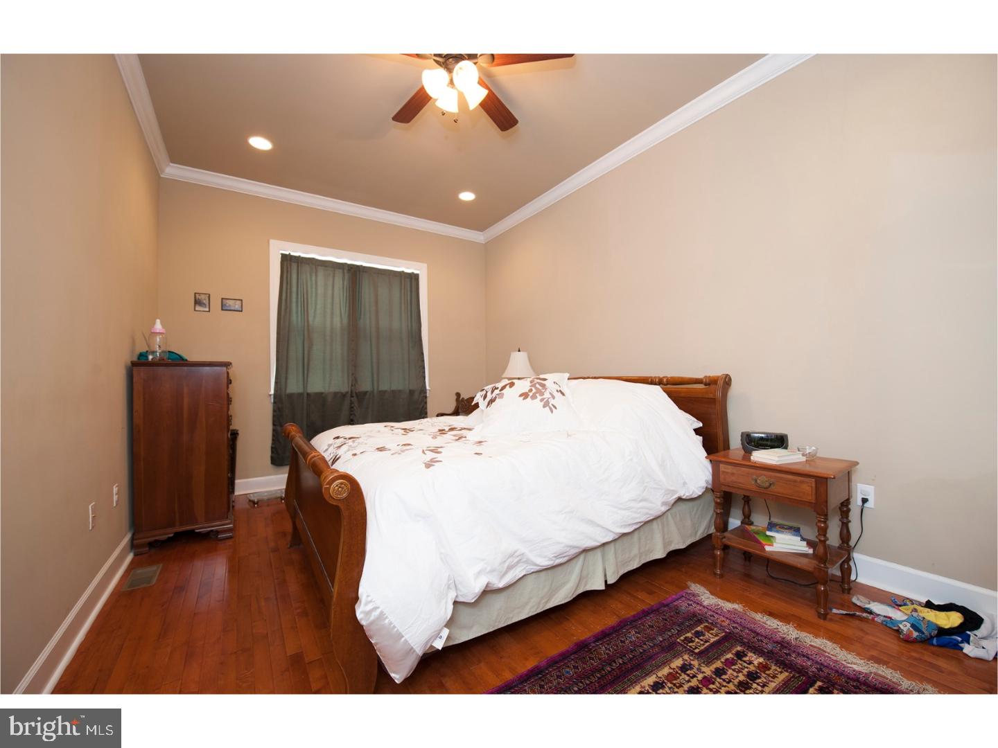 POINT BREEZE - Residential