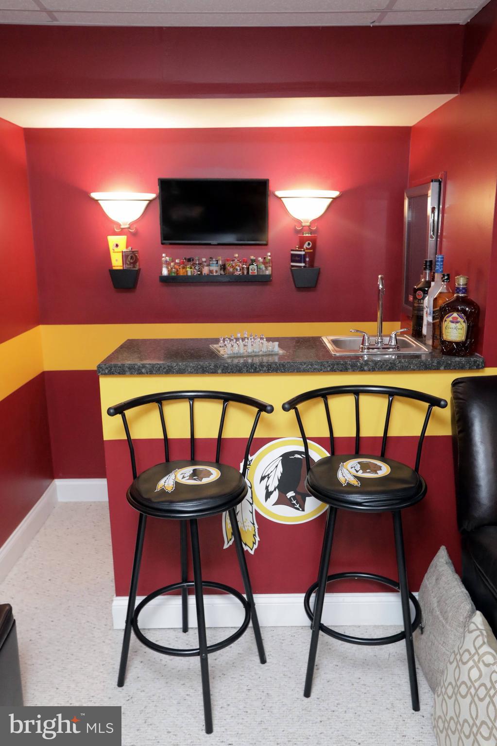 WESTBURY PUB - Residential