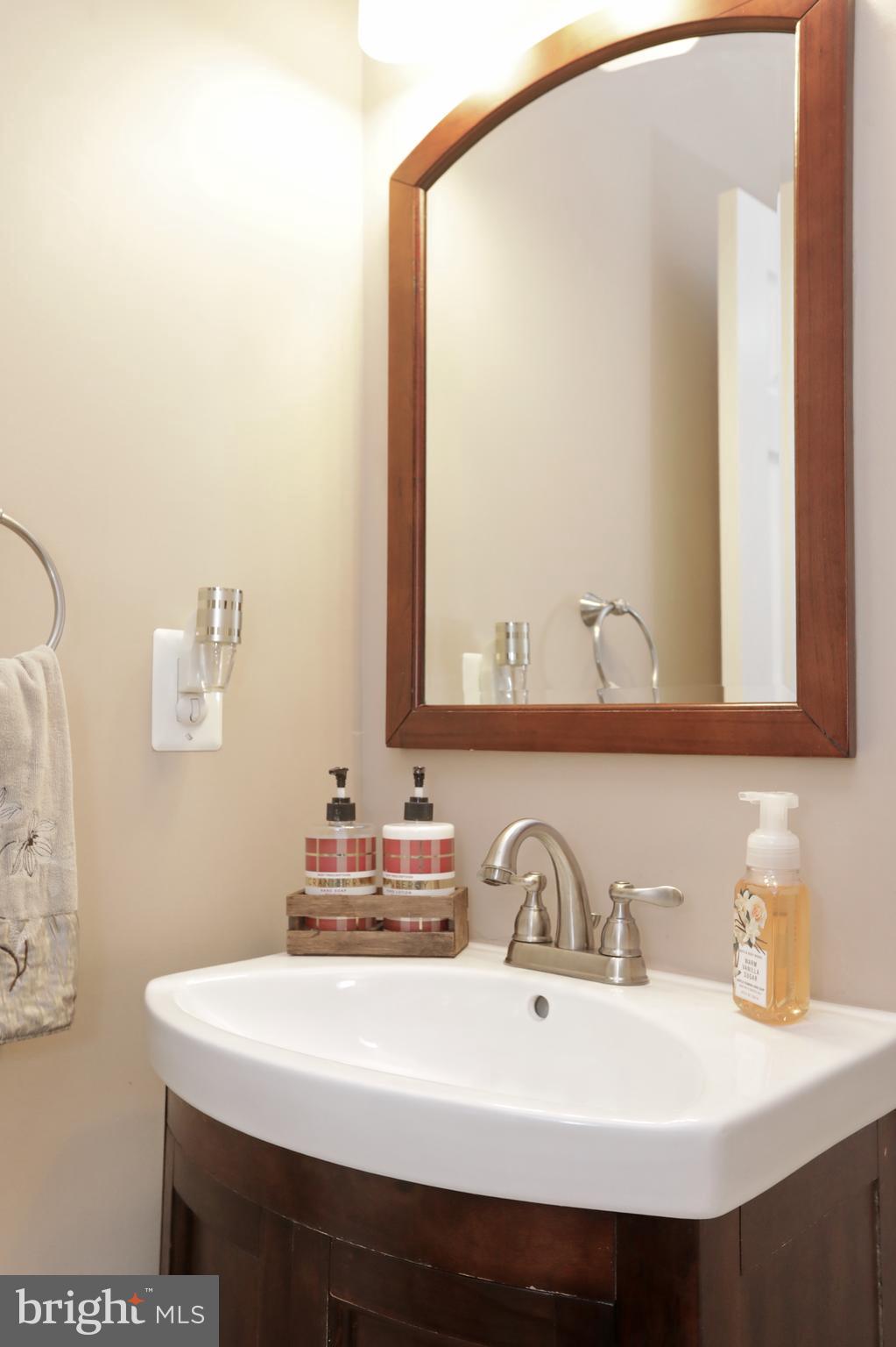 WESTBURY PUB - Residential