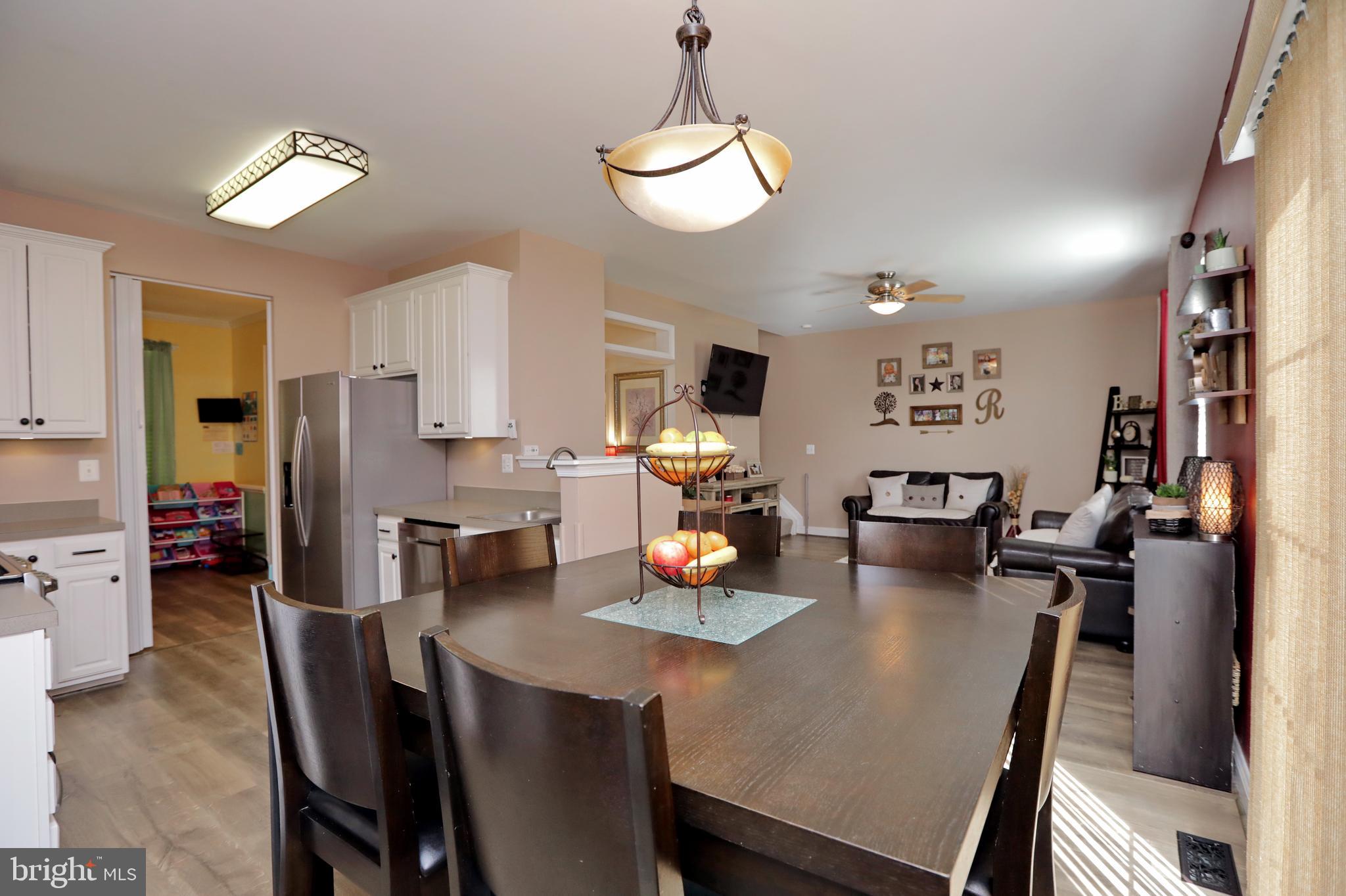 WESTBURY PUB - Residential