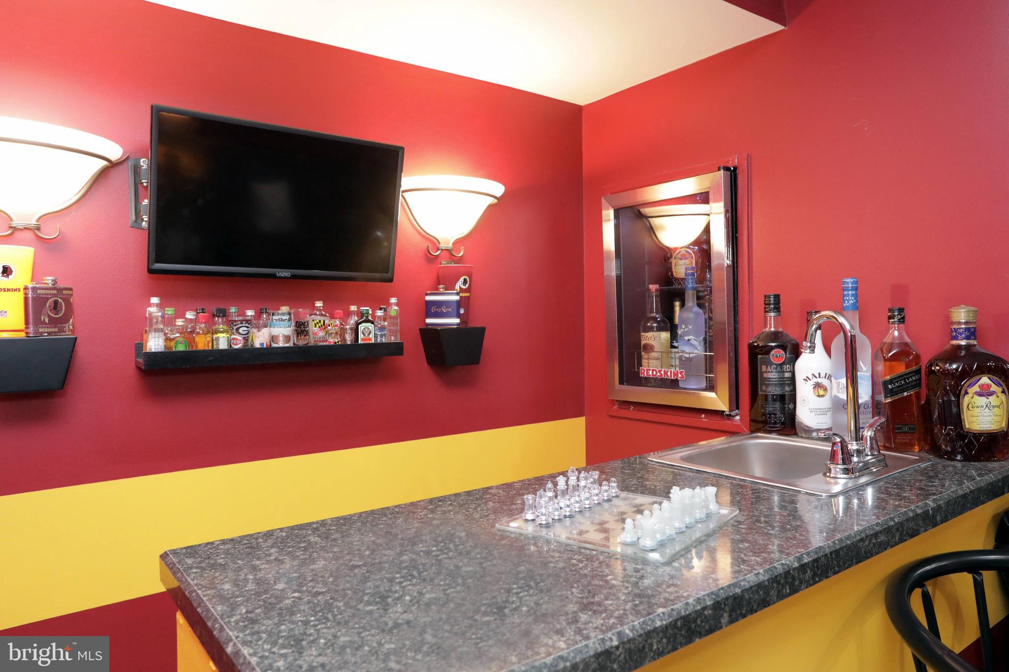 WESTBURY PUB - Residential