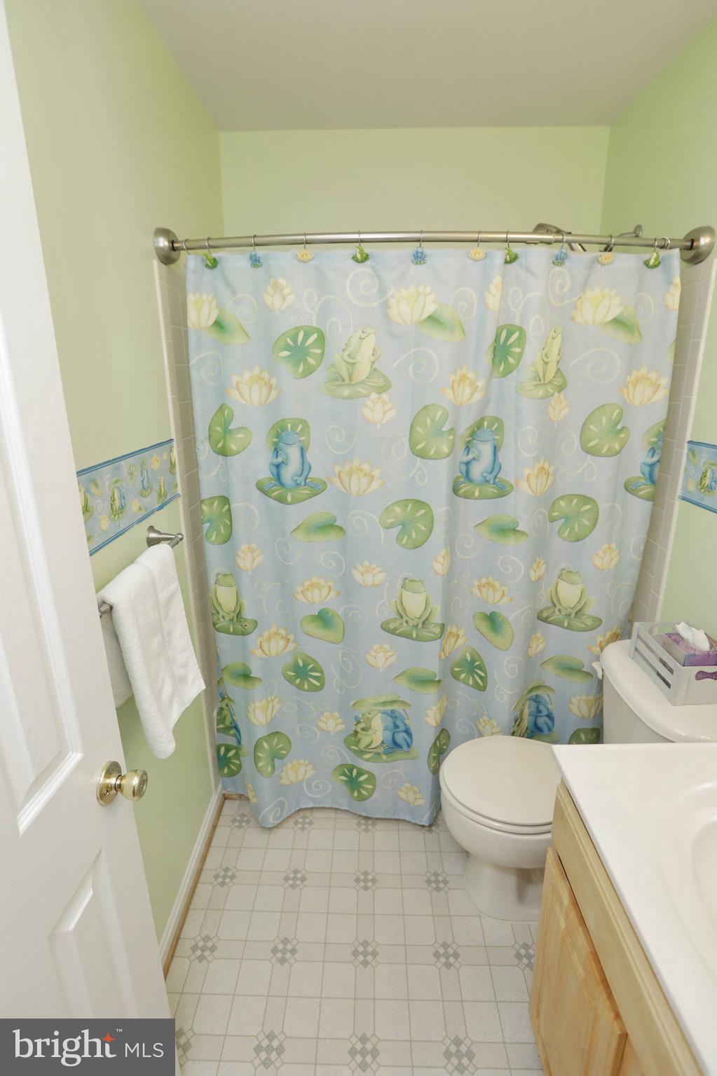 WESTBURY PUB - Residential