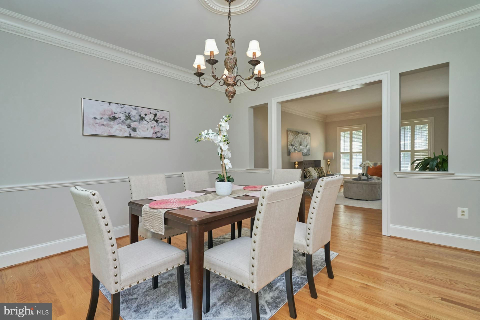 STONEWALL MANOR - Residential