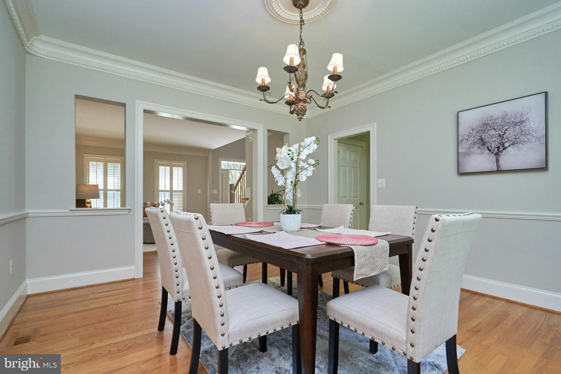 STONEWALL MANOR - Residential