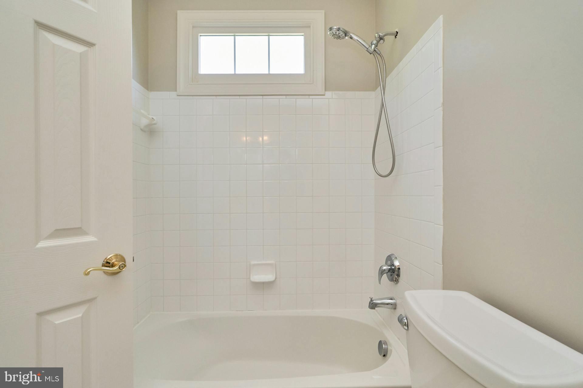 STONEWALL MANOR - Residential